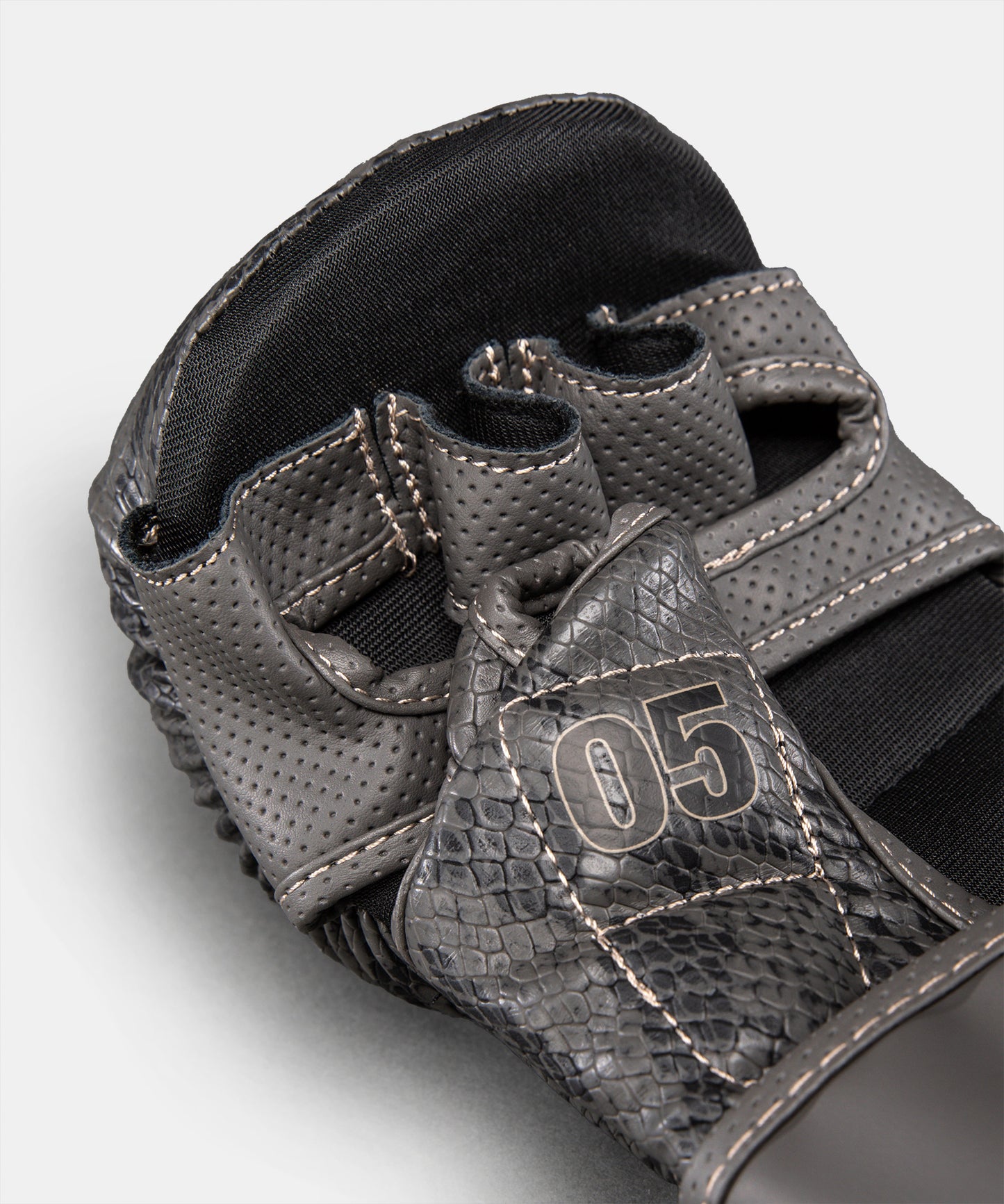 Venum Midnight Fury Guantes de Sparring MMA - Negro/Gris/Plata