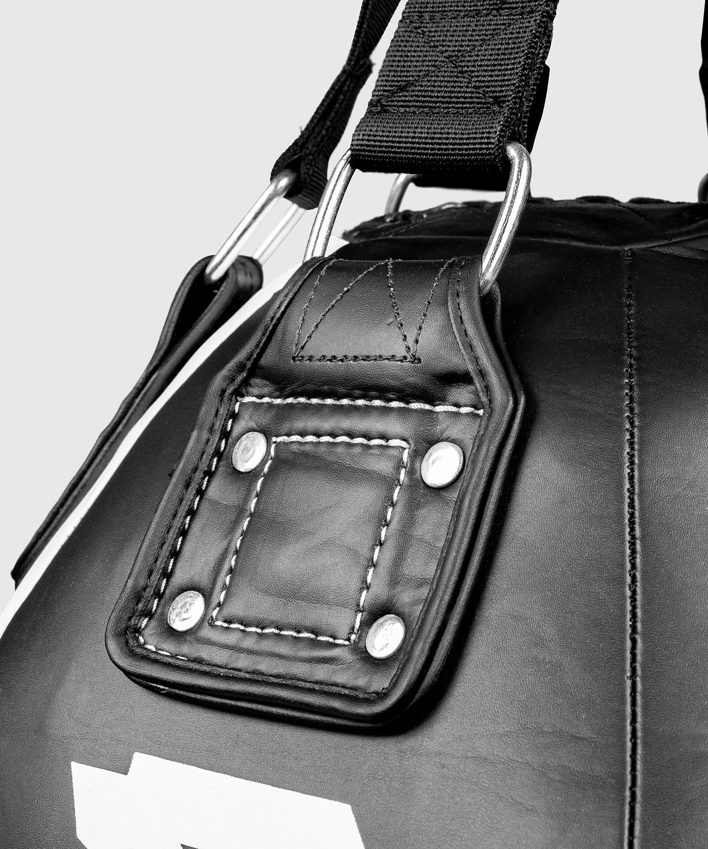Sac de frappe Venum Hurricane Big Ball - Noir/Blanc