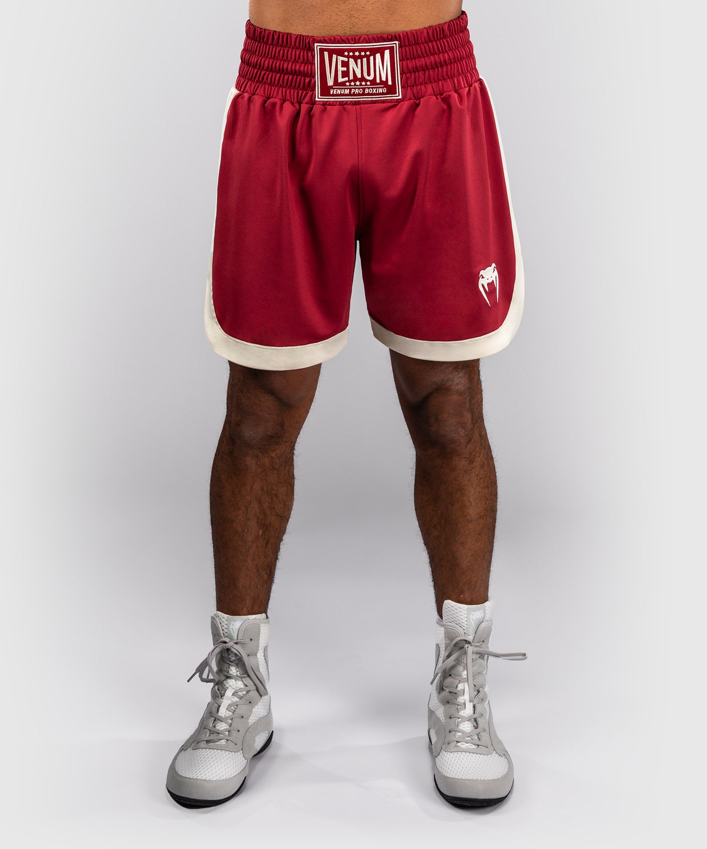 Short de boxe Venum Classic – Rouge Rubis/Ivoire