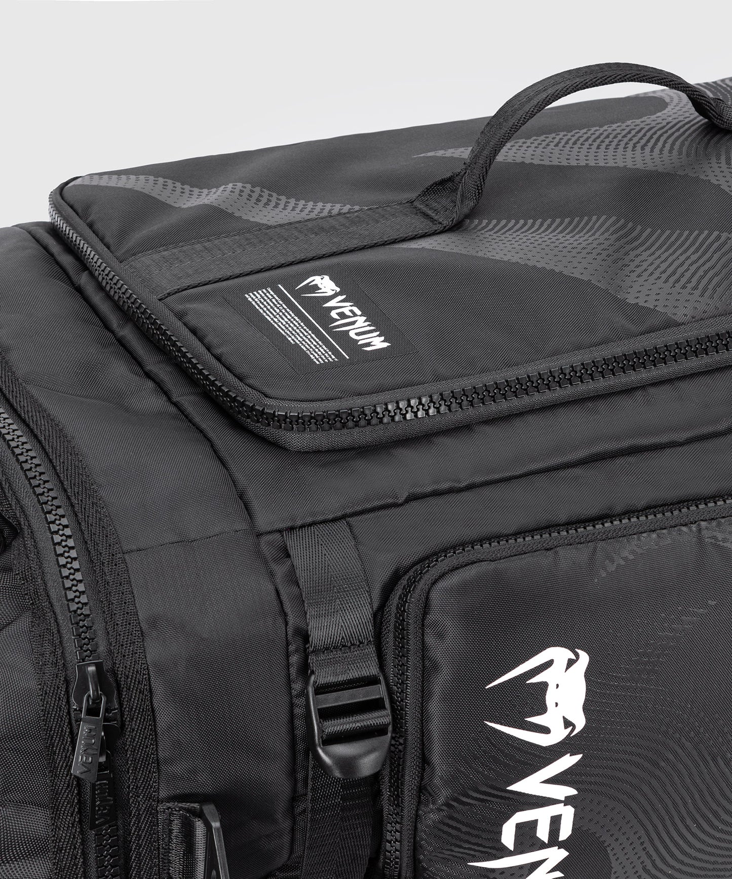 Venum Shockwave Borsa Sportiva Convertibile (60L) - Nero