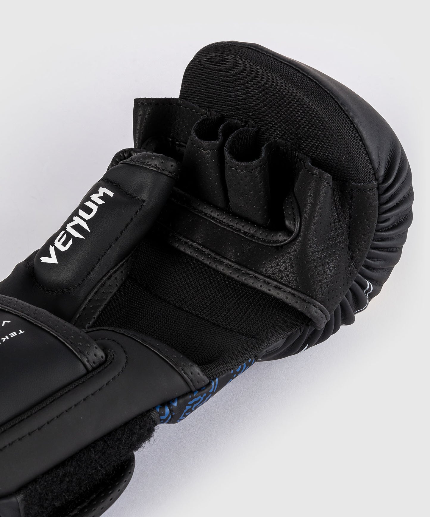 Venum x TEKKEN 8 King Sparring-Handschuhe - Schwarz/Gelb