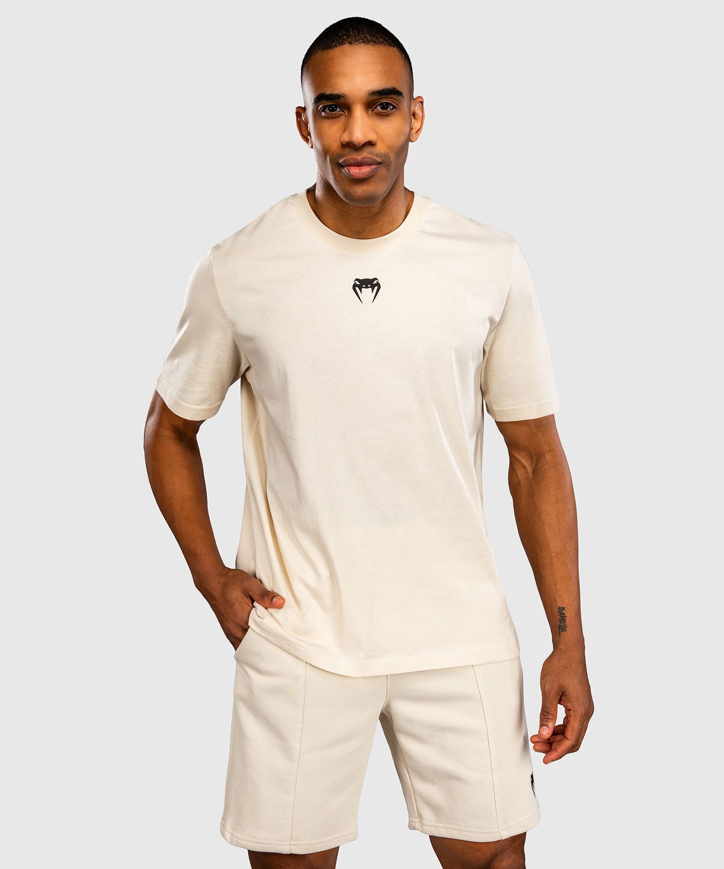 Venum Naga T-Shirt – Cremeweiß