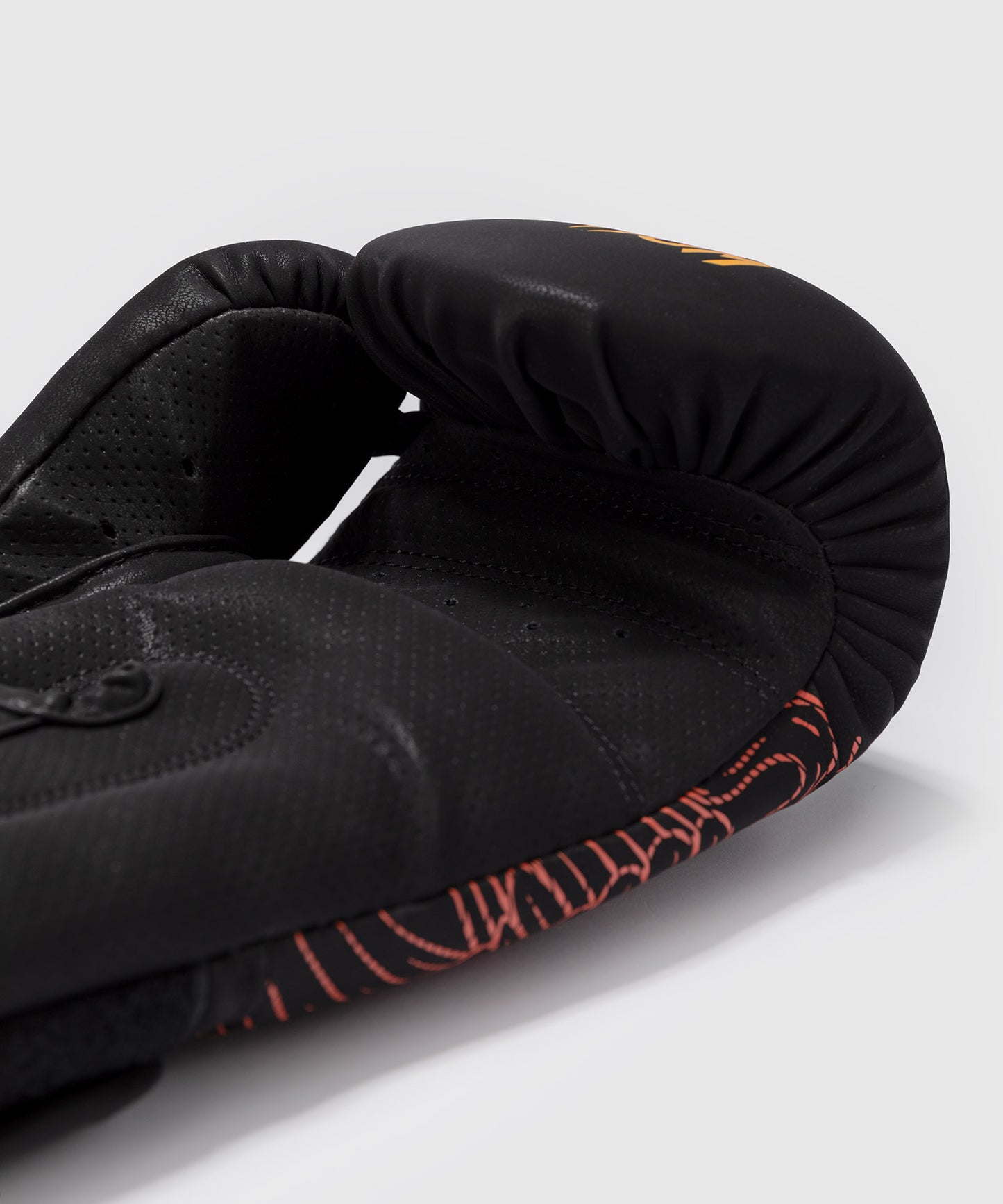Gants de Boxe Venum Quetzal Fury - Noir/Rouge Fury/Mandarine