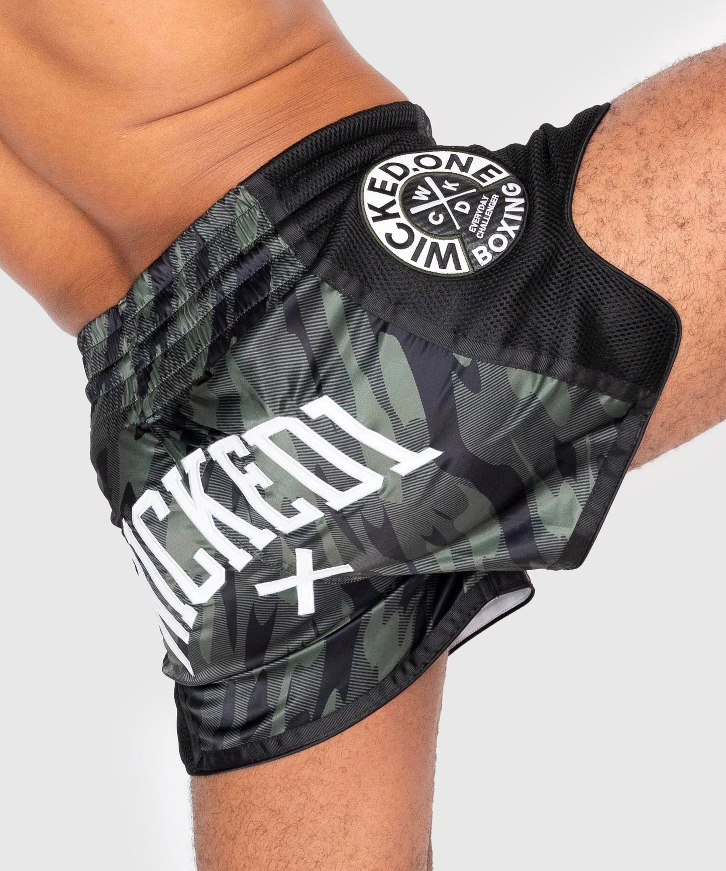 Wicked One Fury Pantalones de Muay Thai - Negro/Caqui