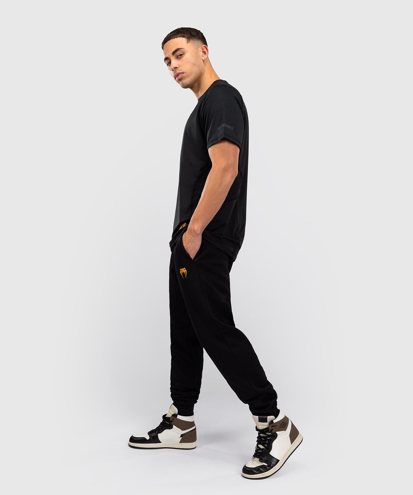 Foot Korner x Venum Hexagon MMA jogging - Black/Gold