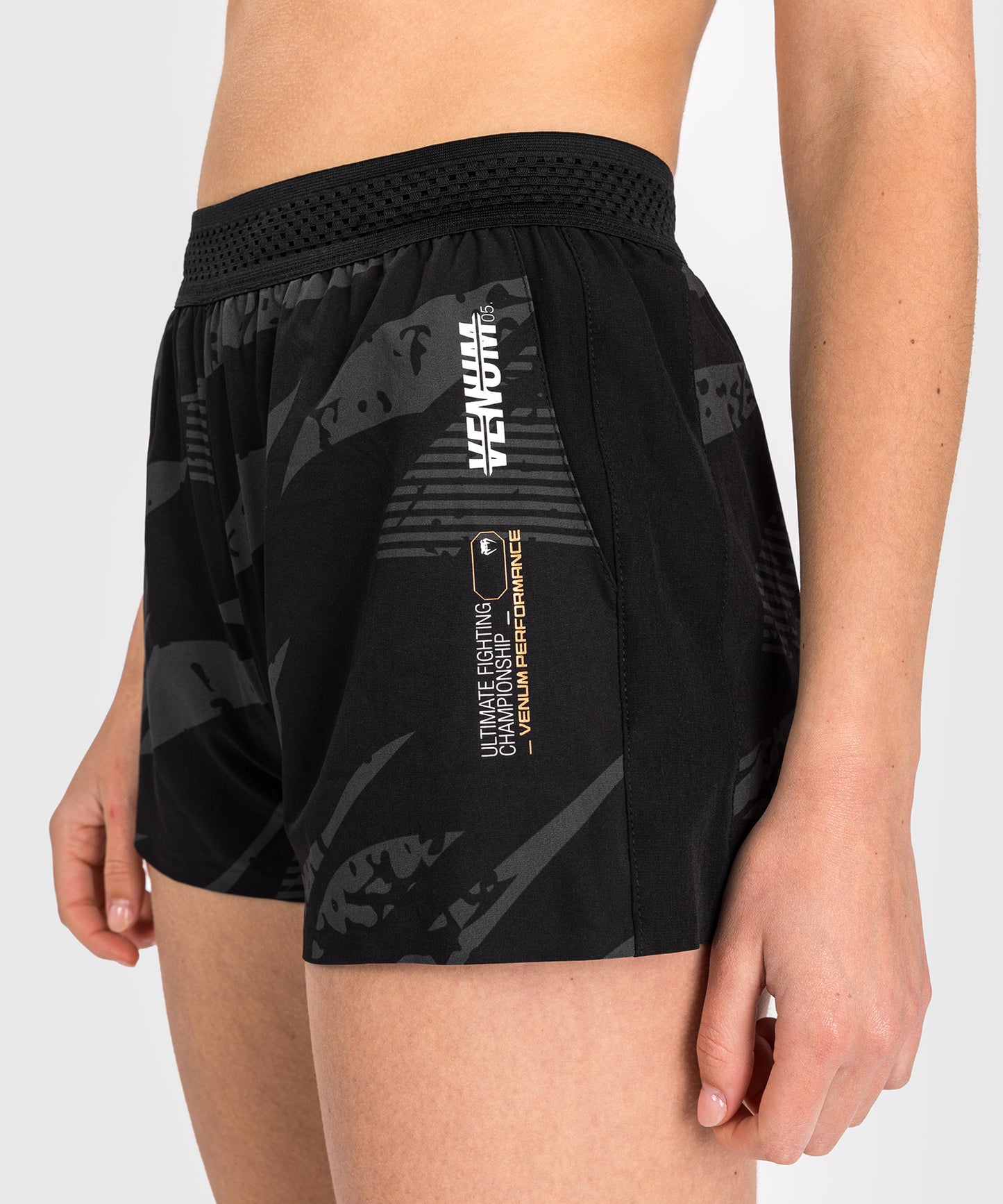 UFC Adrenaline by Venum Fight Week Frauen Performance Shorts - Urban Camo