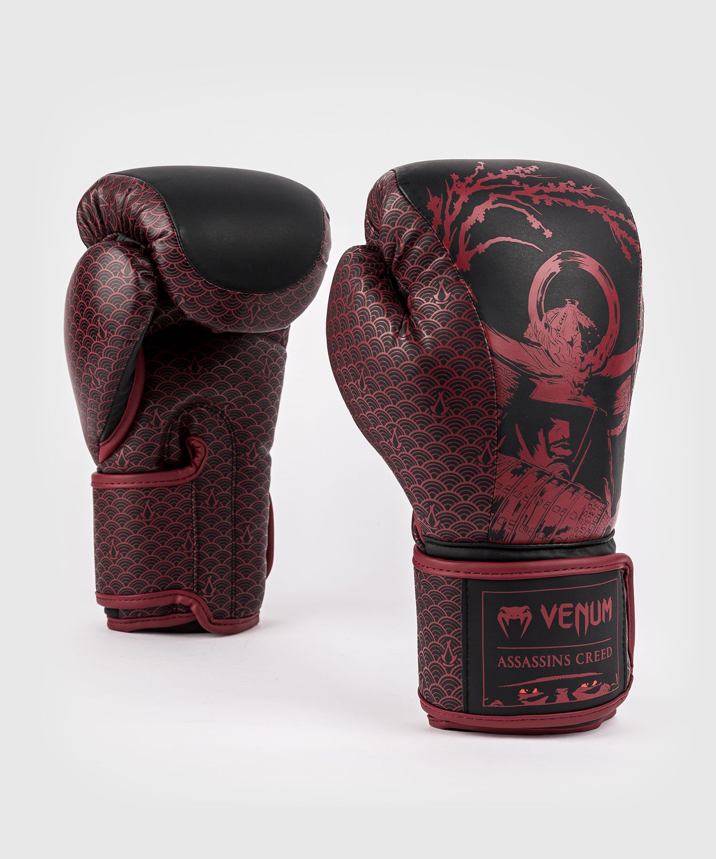 Venum x Assassin's Creed Shadows Boxing Gloves - Bordeaux/Black