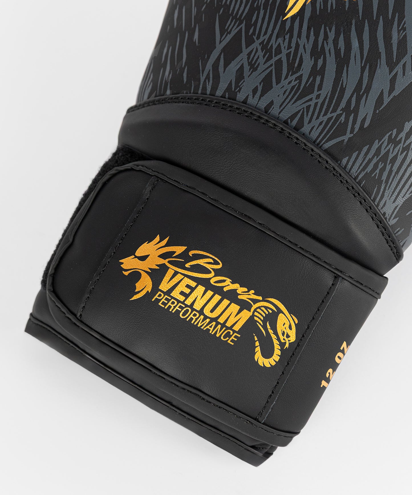 Venum x Chimaev Boxhandschuhe - Schwarz/Gold
