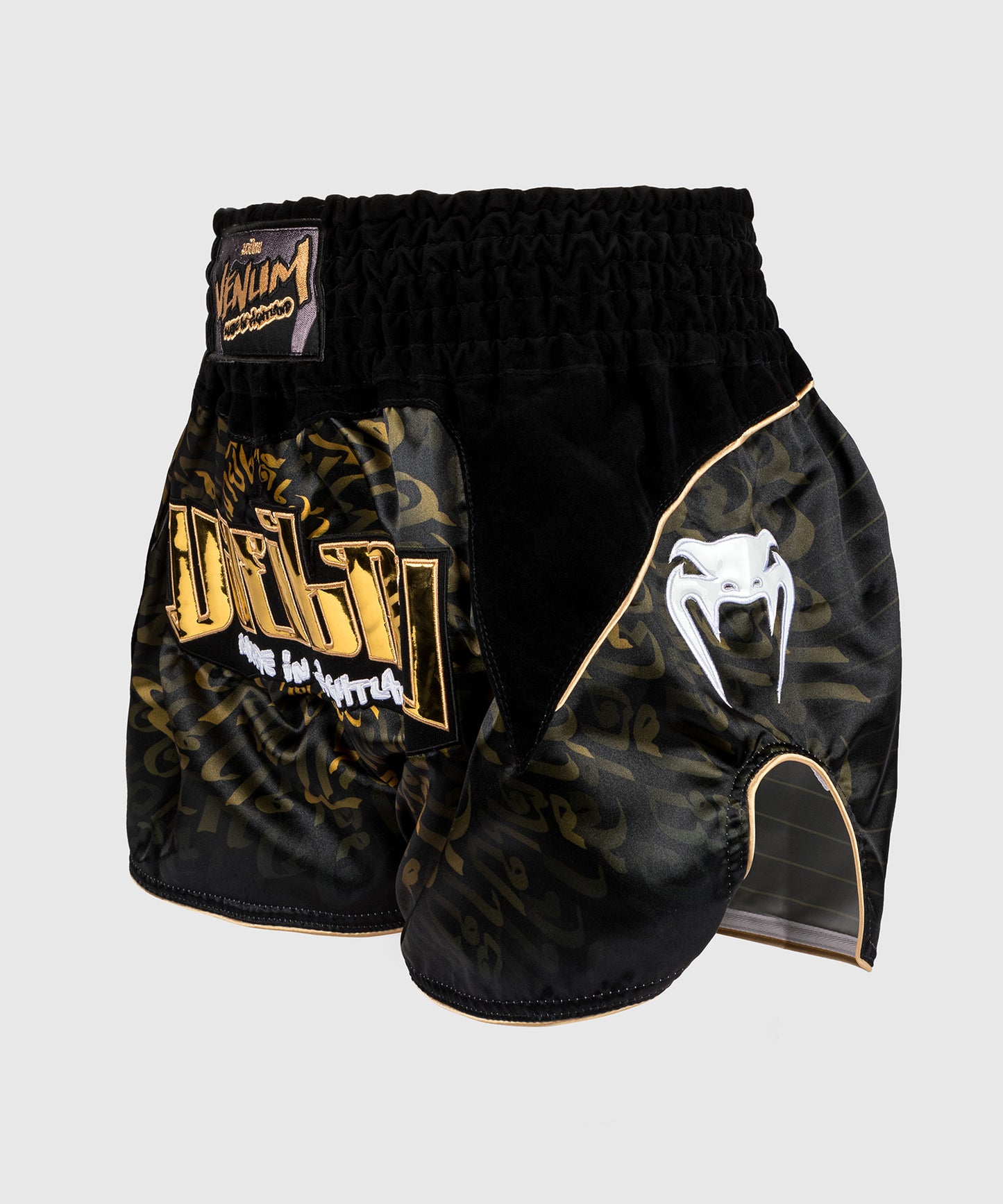 Short de Muay Thai Venum Attack - Noir/Or