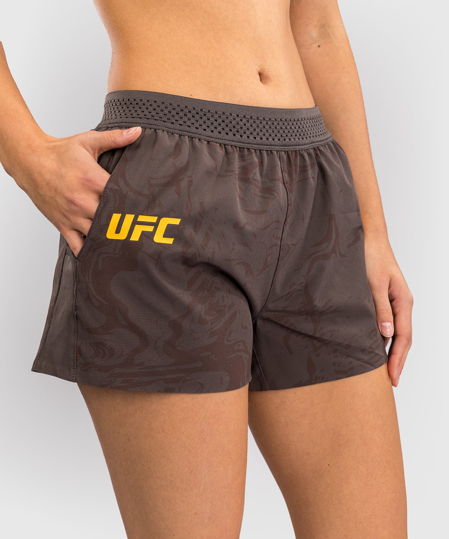 UFC Fusion by Venum Fight Week Damen Performance Short - Erdiges Braun