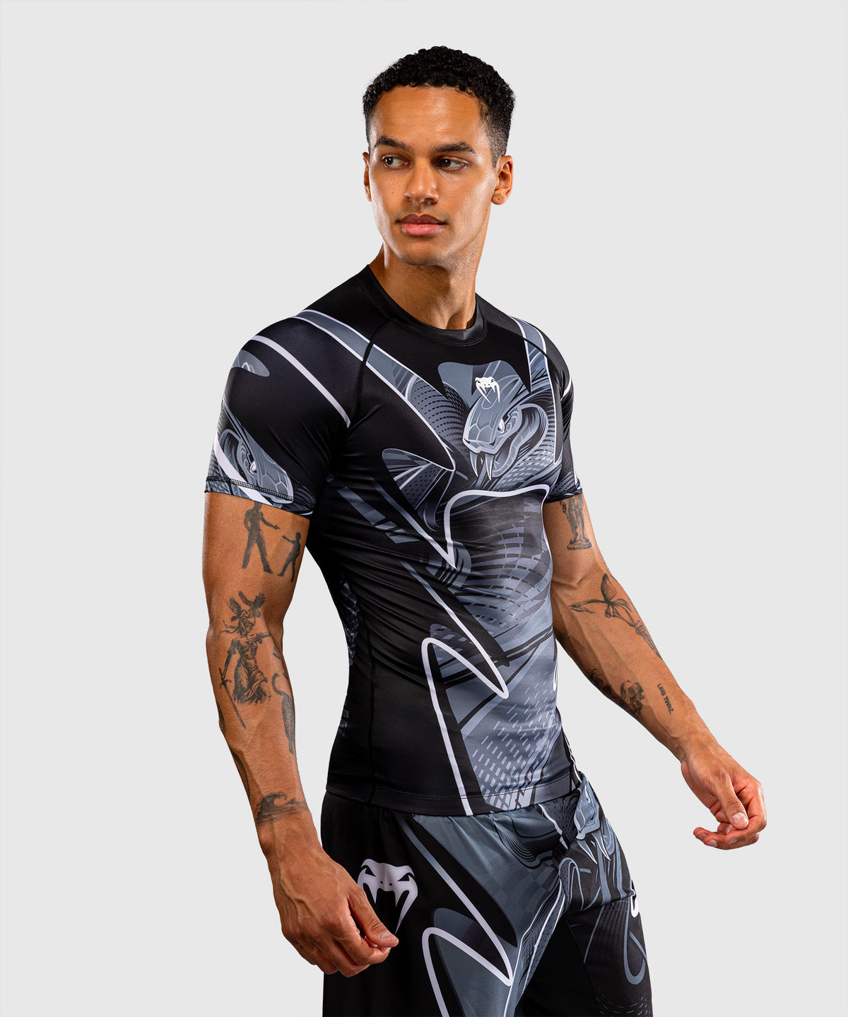 Venum Crimson Viper 2.0 Rashguard de manga corta - Negro/Gris