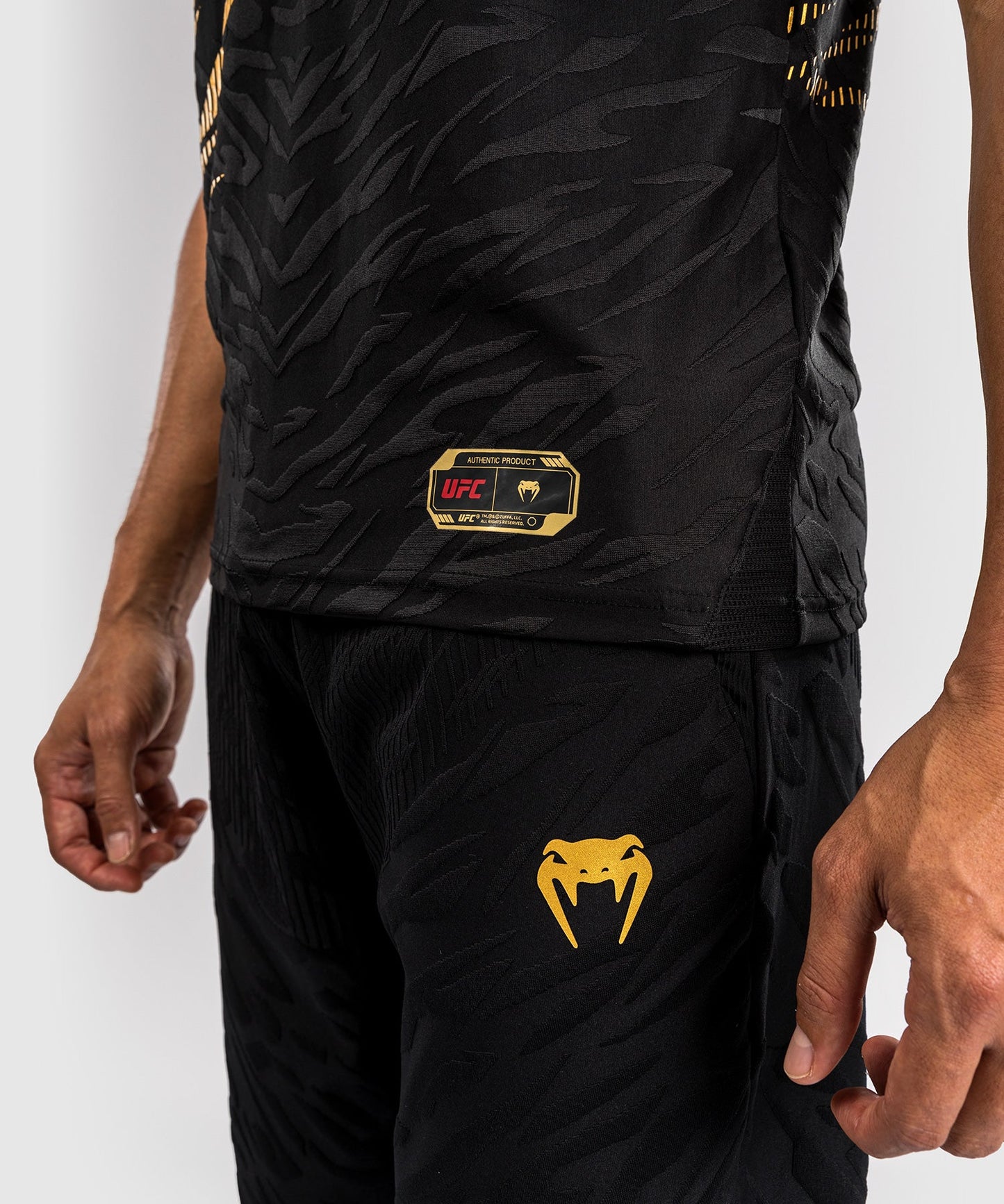 T-shirt Dry-Tech UFC Fusion by Venum Authentic Fight Night - Champion