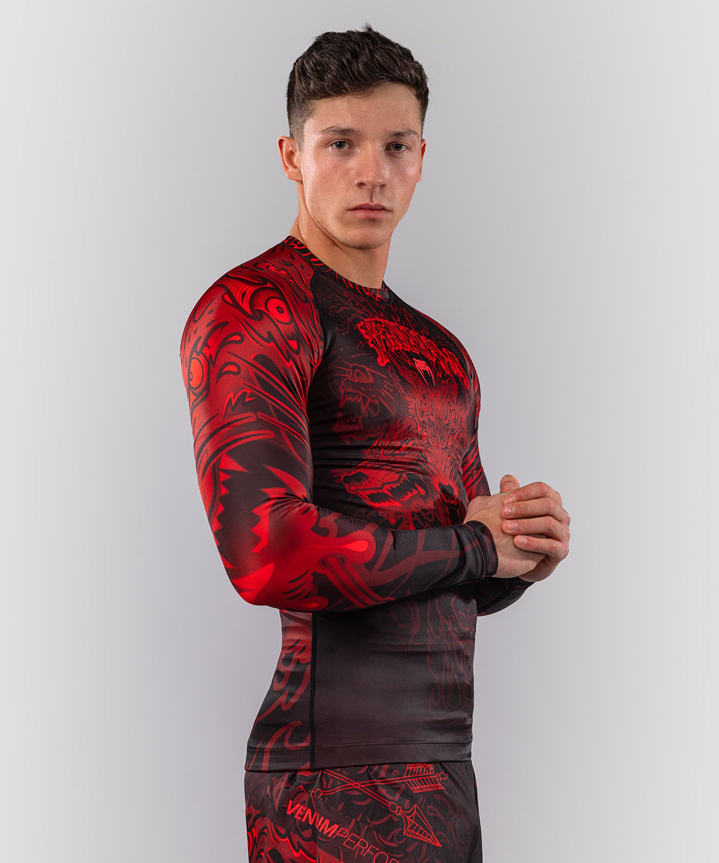 Rashguard à Manches Longues Venum Wolf Atak – Noir/Rouge