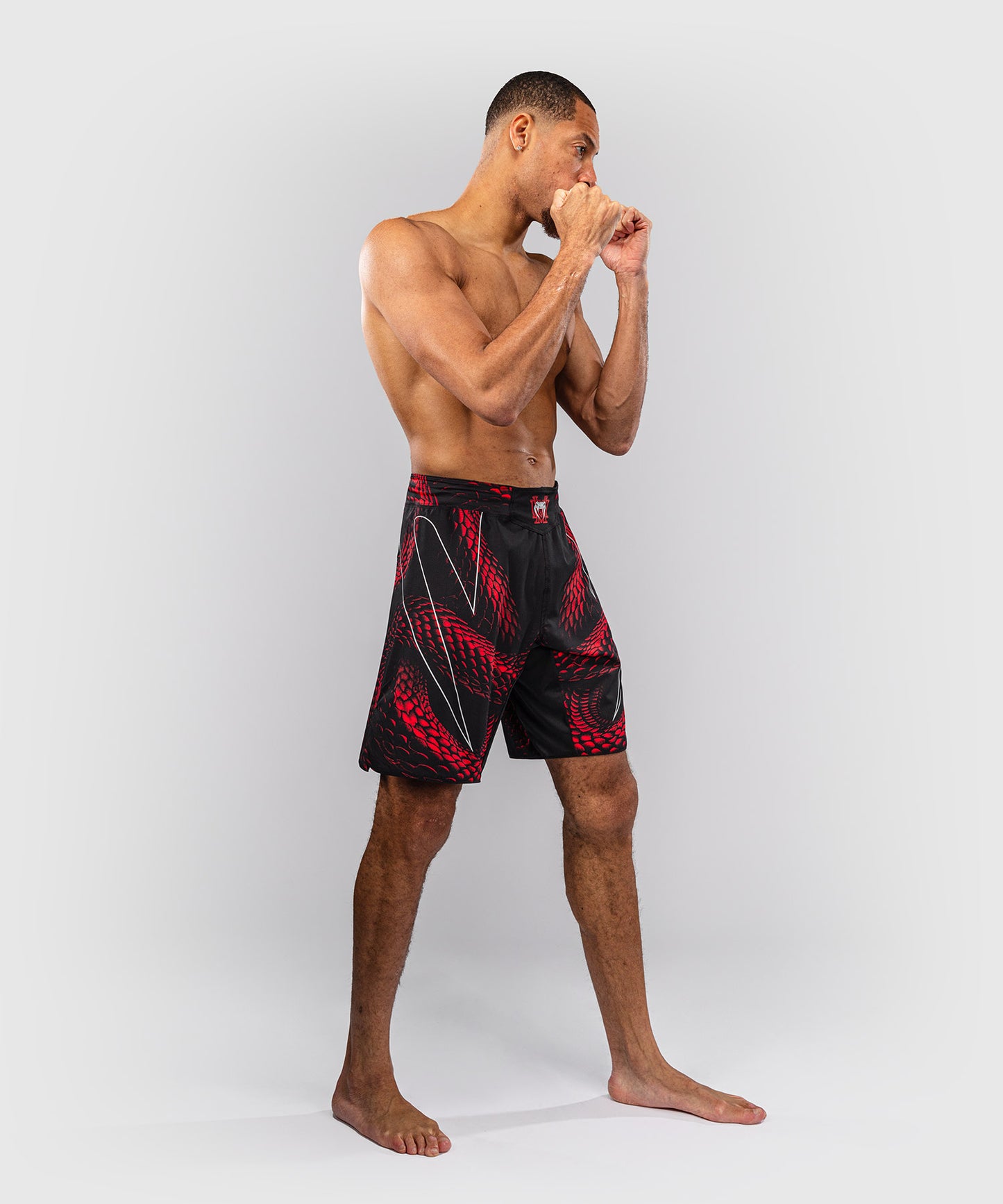 Venum Matupa Pantaloncini da Combattimento - Nero/Rosso/Argento
