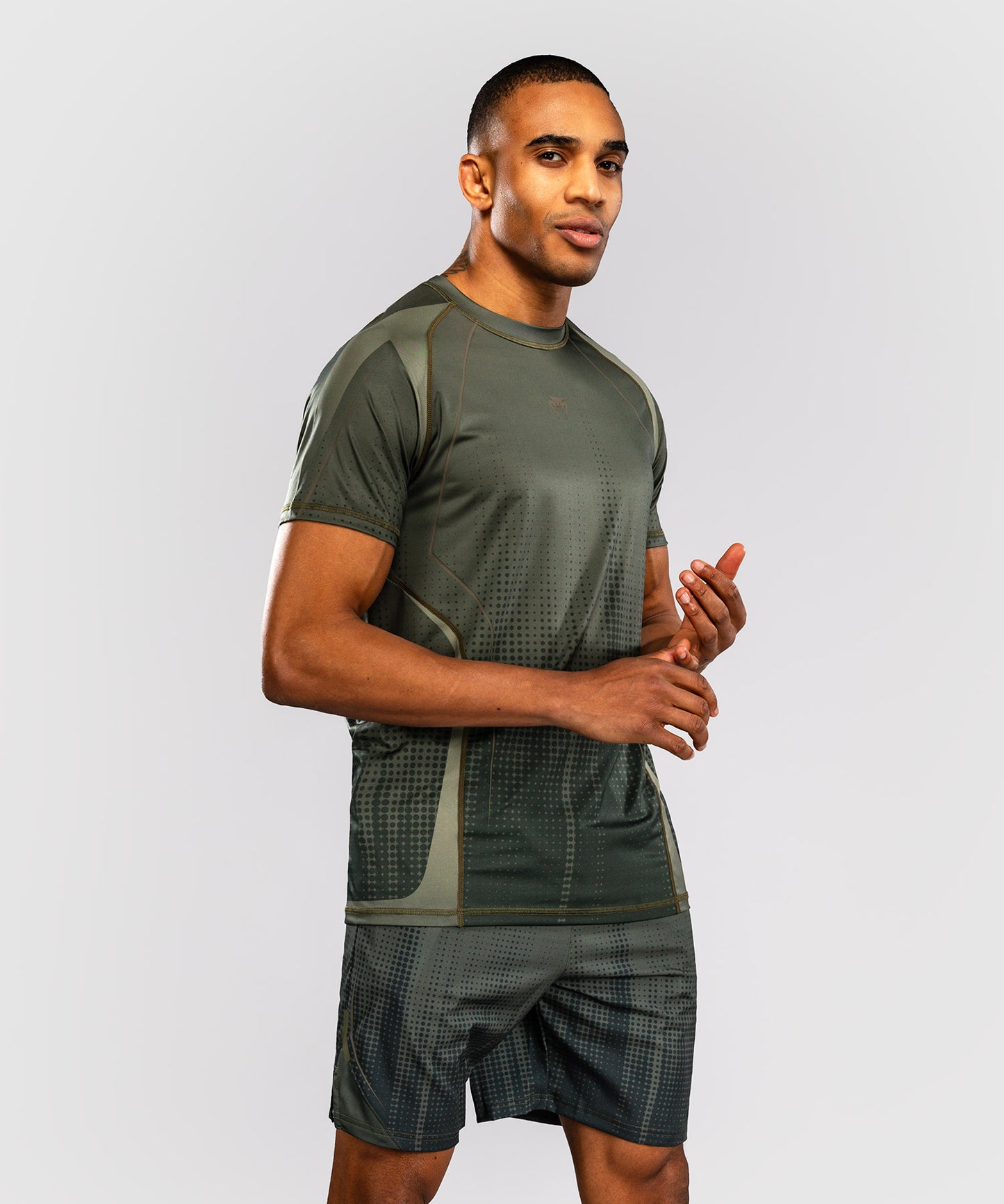 Venum Stealth Dry-Tech-T-Shirt – Khaki/Dunkelgrün