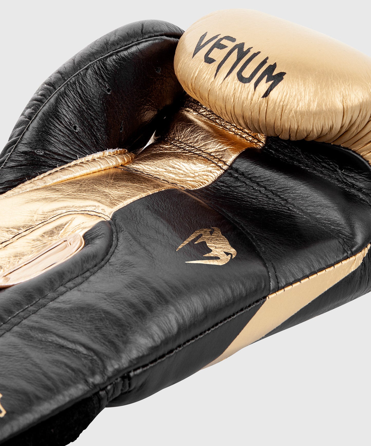 Venum Hammer Velcro pro boxing gloves - Black/Gold