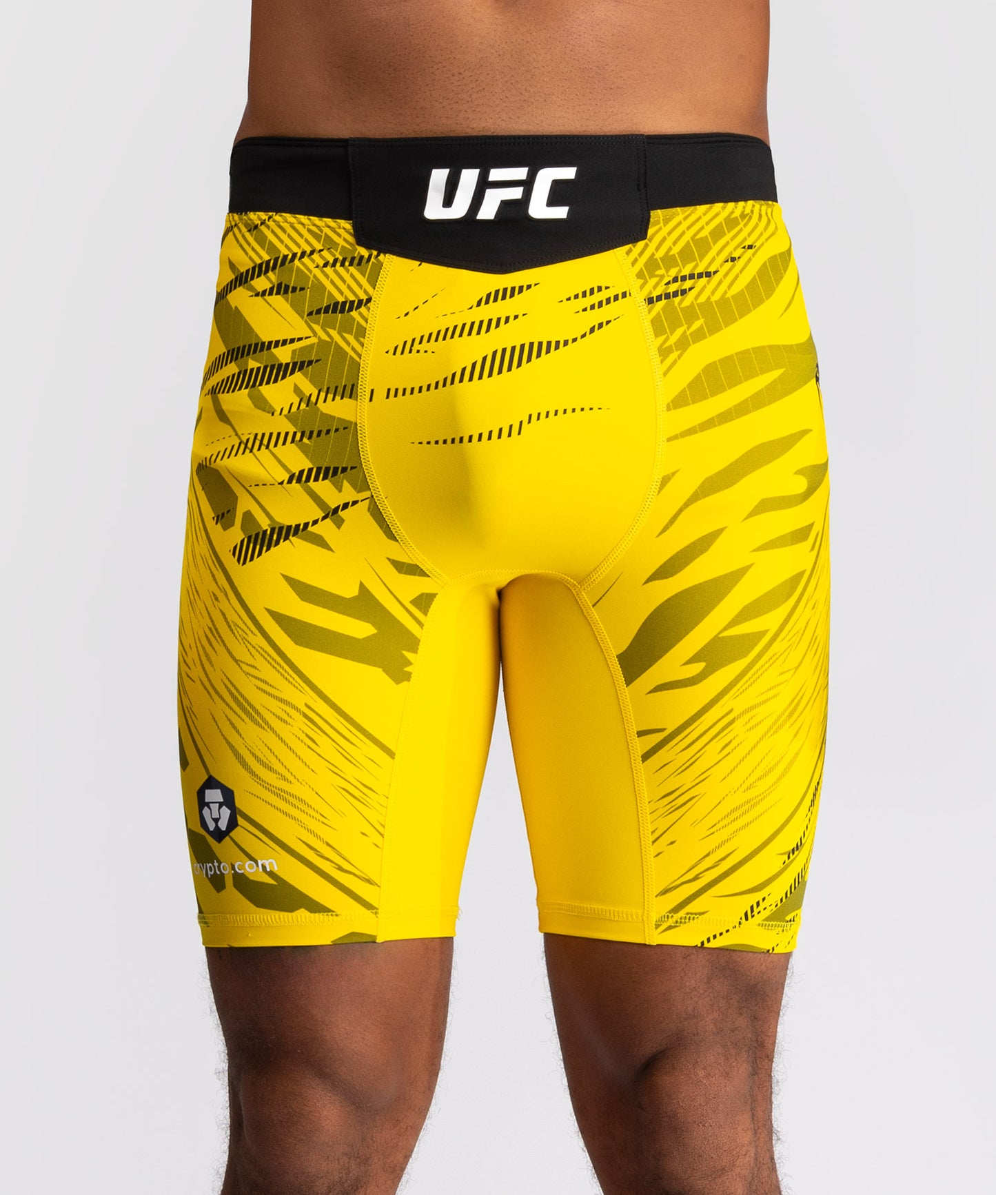 UFC Fusion by Venum Authentic Fight Night Herren Vale Tudo Shorts - Gelb