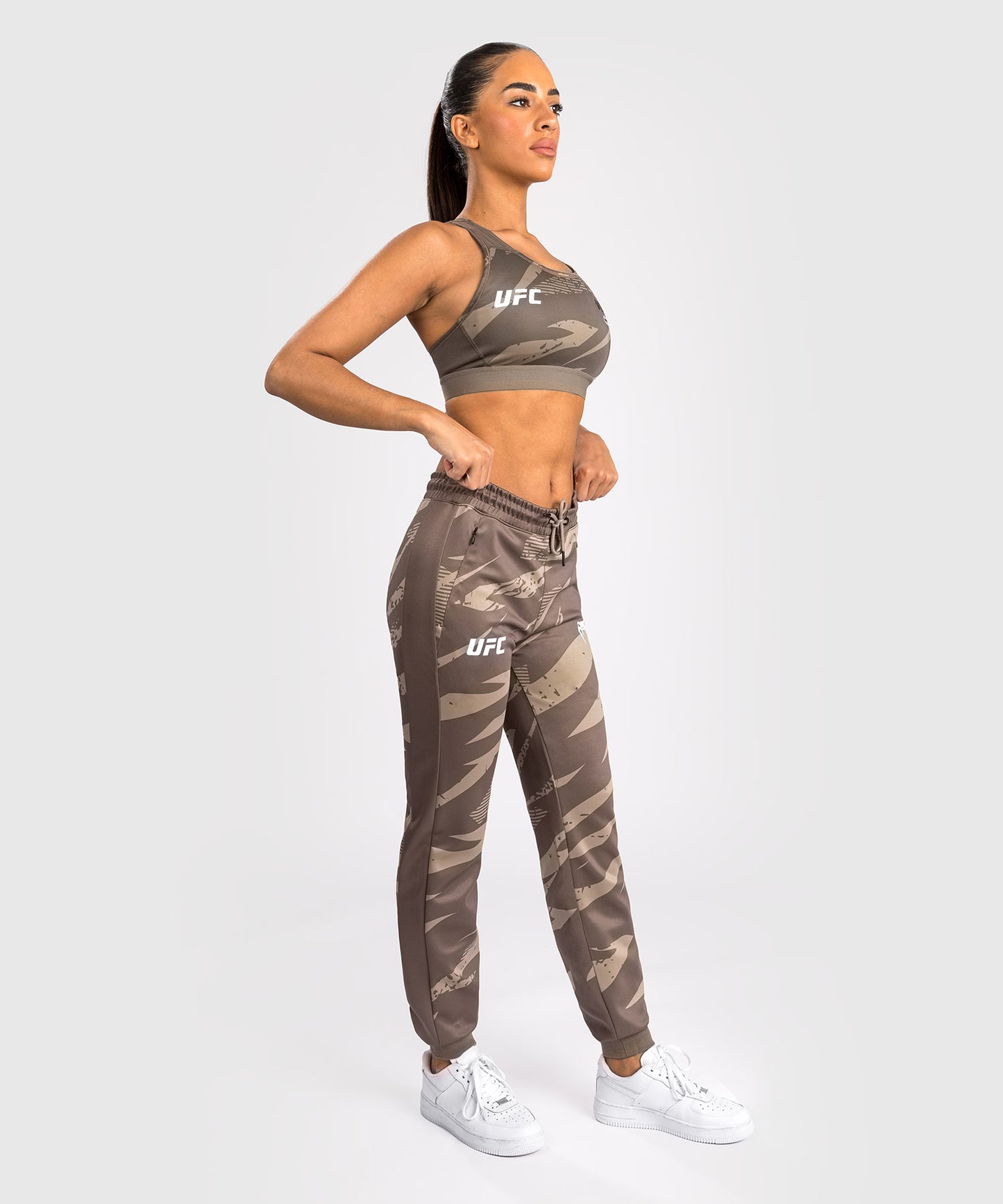 Pantalon pour Femmes UFC Adrenaline by Venum Fight Week - Desert Camo