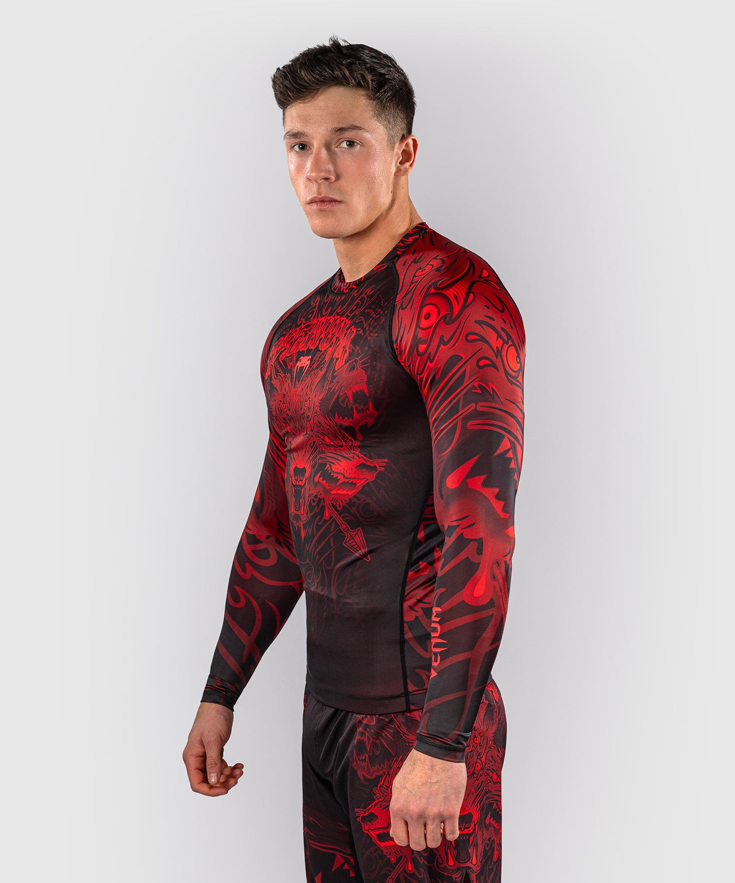 Rashguard à Manches Longues Venum Wolf Atak – Noir/Rouge