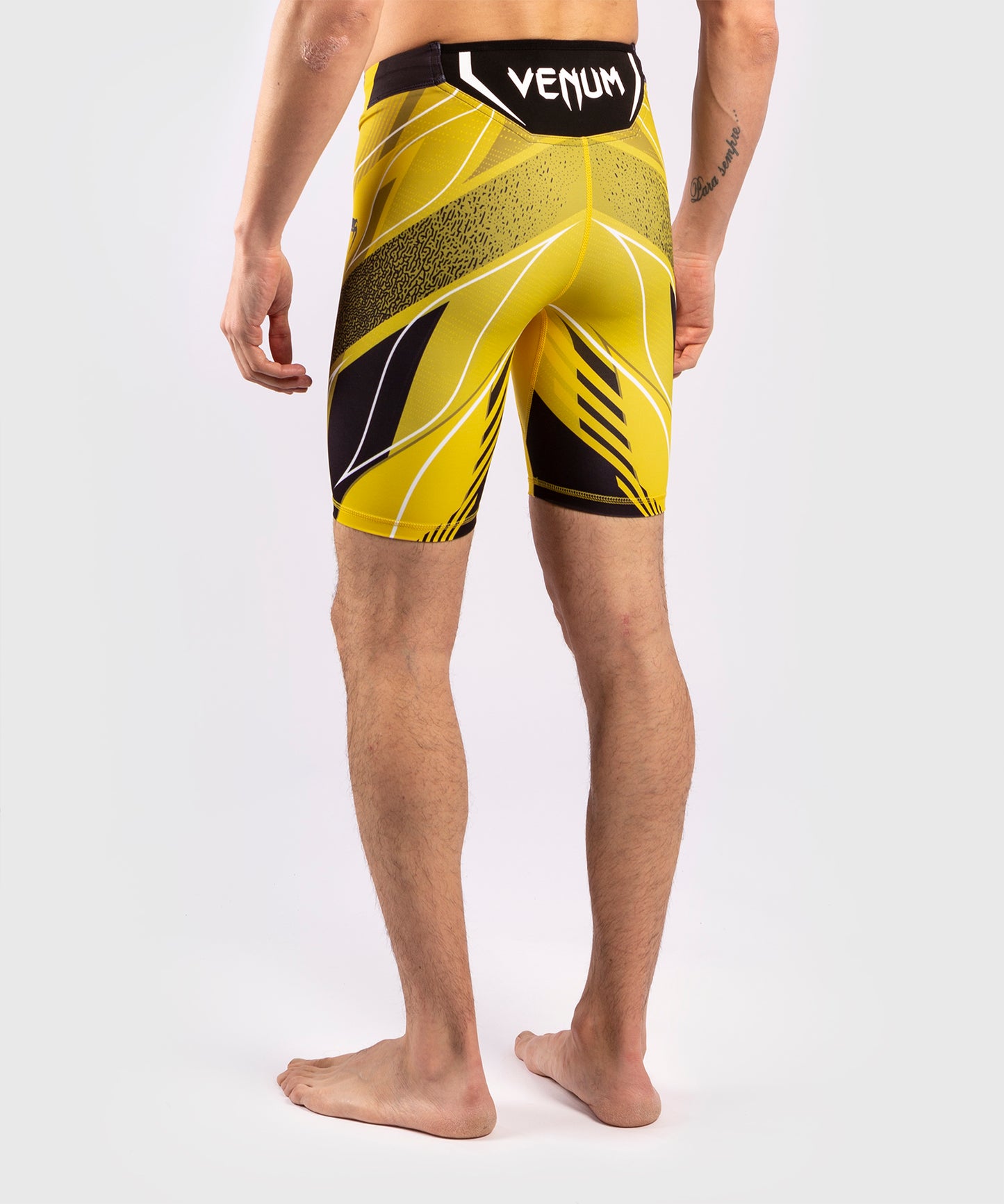 Short de compression pour Hommes UFC Venum Pro Line - Jaune