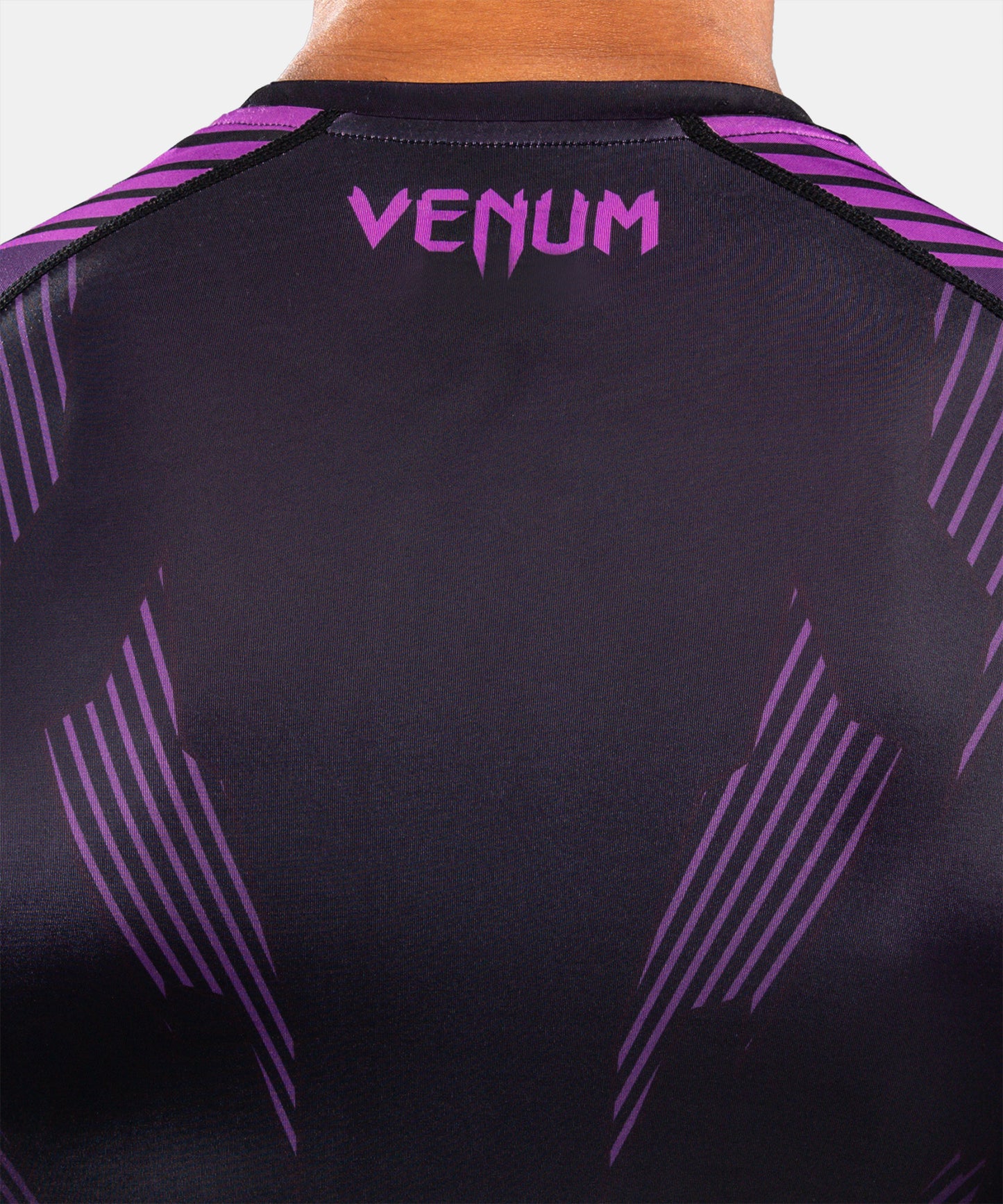 Rashguard à Manches Courtes Venum No-Gi 6.0 - Noir/Violet