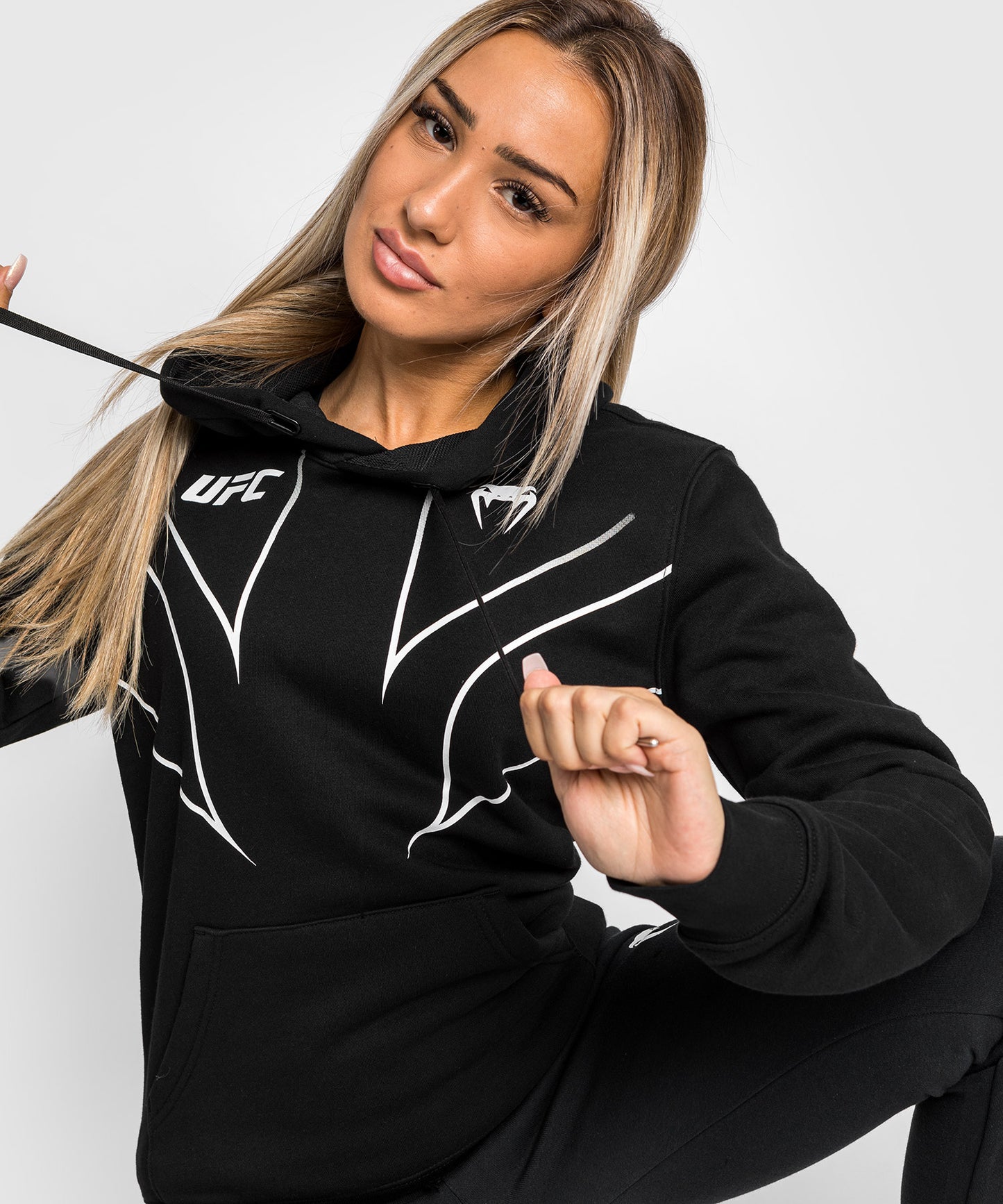 Sweatshirt UFC Venum Authentic Fight Night 2.0 Replica - Pour Femmes - Noir