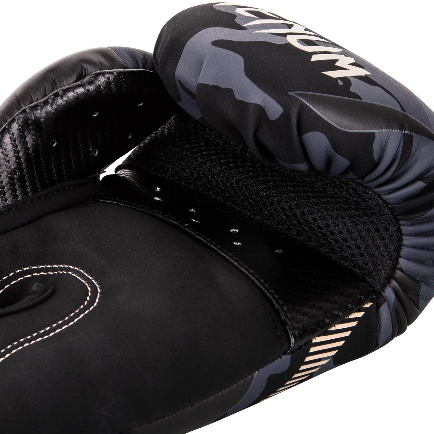 Gants de boxe Venum Impact – Camo/Beige