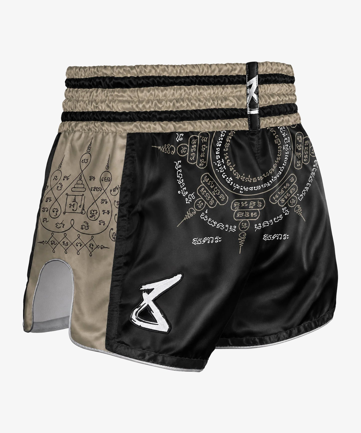 Short de Muay Thai 8 Weapons 8 Ways Yant 2.0 - Noir/Sable