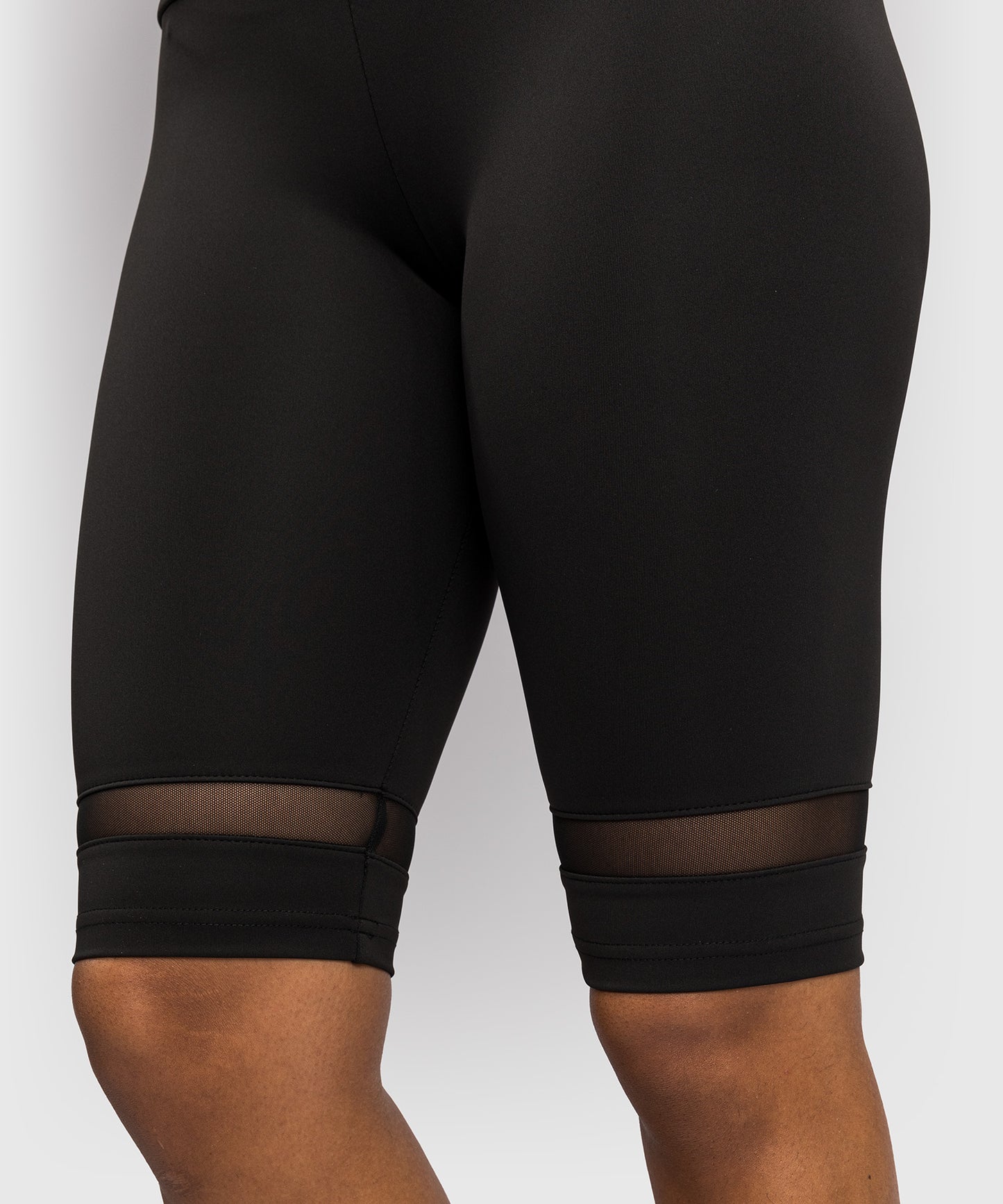 Venum Halo Biker Shorts - Schwarz
