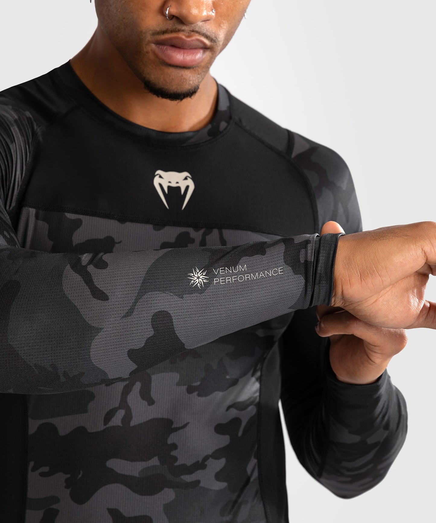Rashguard à Manches Longues Venum G-Fit Air pour Hommes - Camo Urban