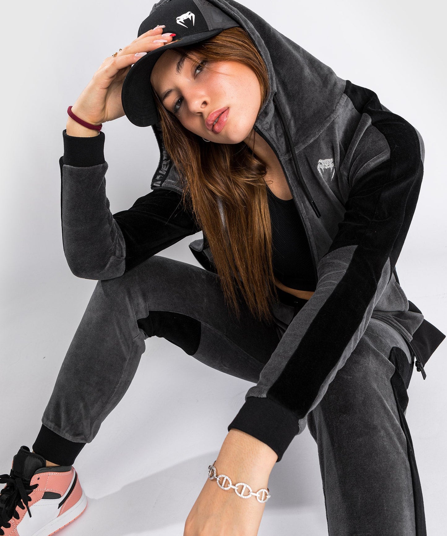 Venum Camoline 2.0 Velvet Sweatshirt - For Women - Grey/Black
