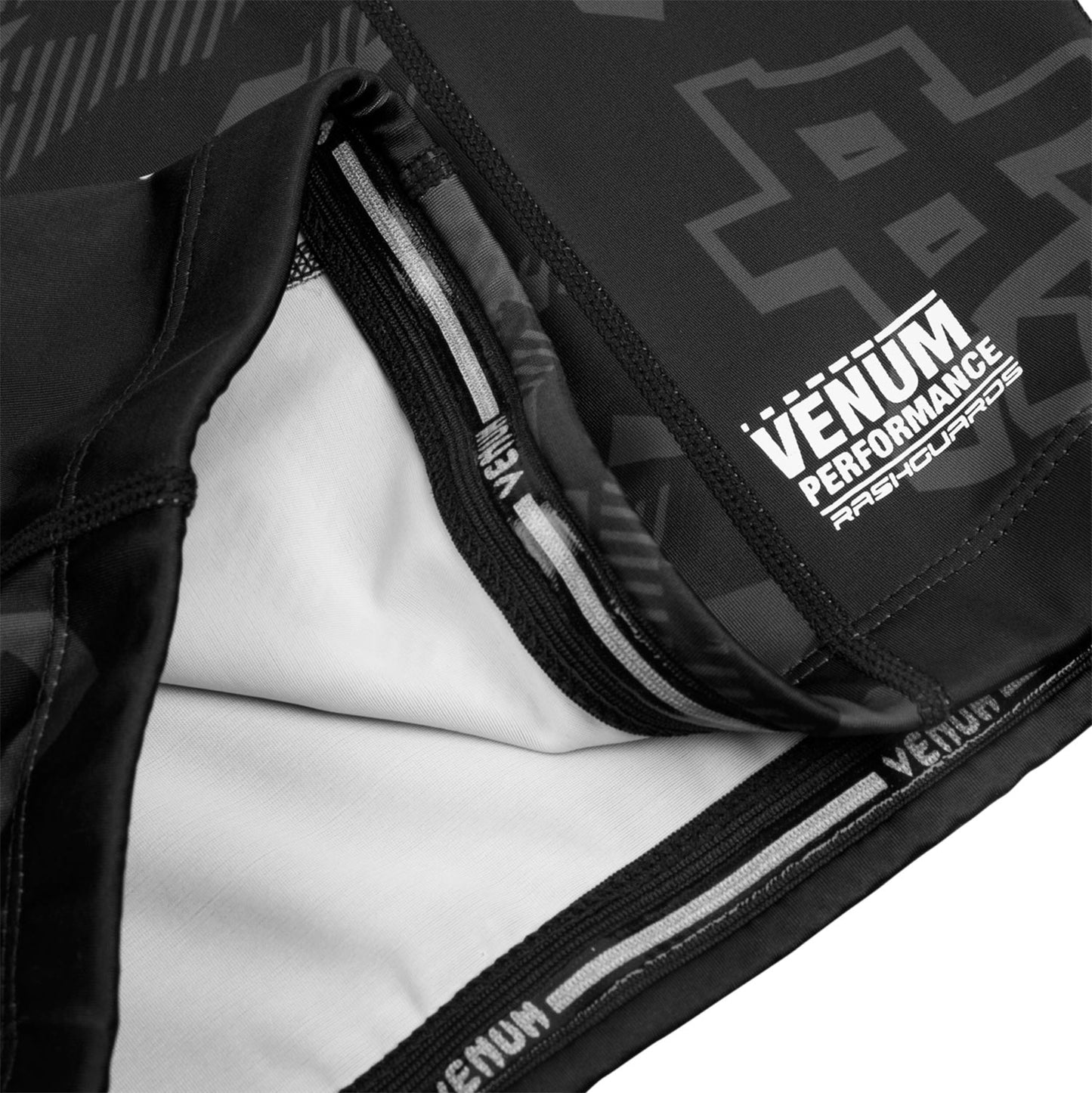 Rashguard Venum Okinawa 2.0 - Long Sleeve - Black/White