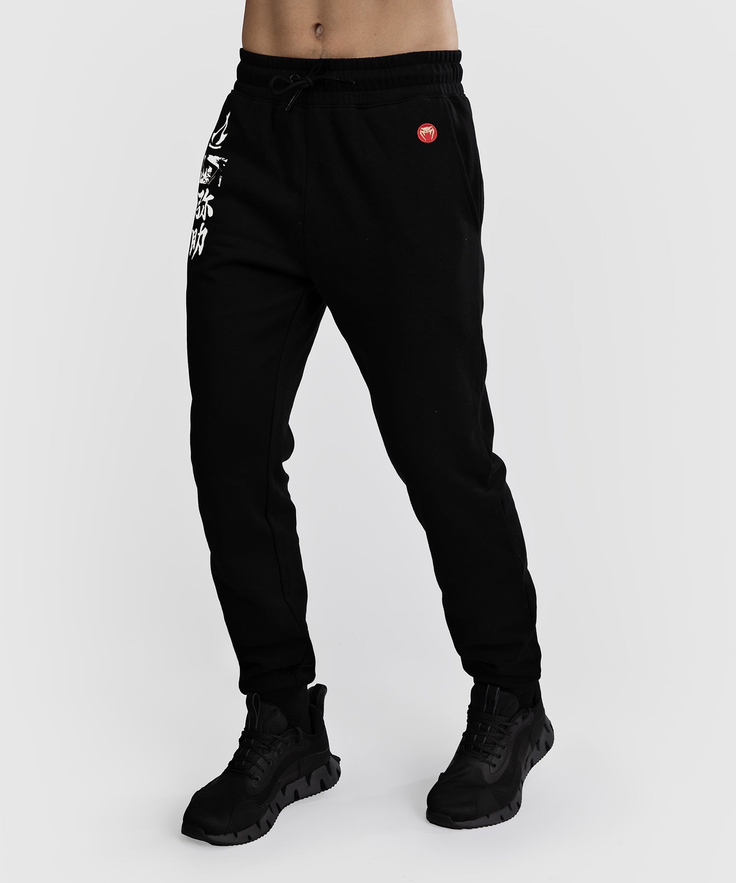 Venum x Assassin's Creed Shadows Jogging Shorts - Black