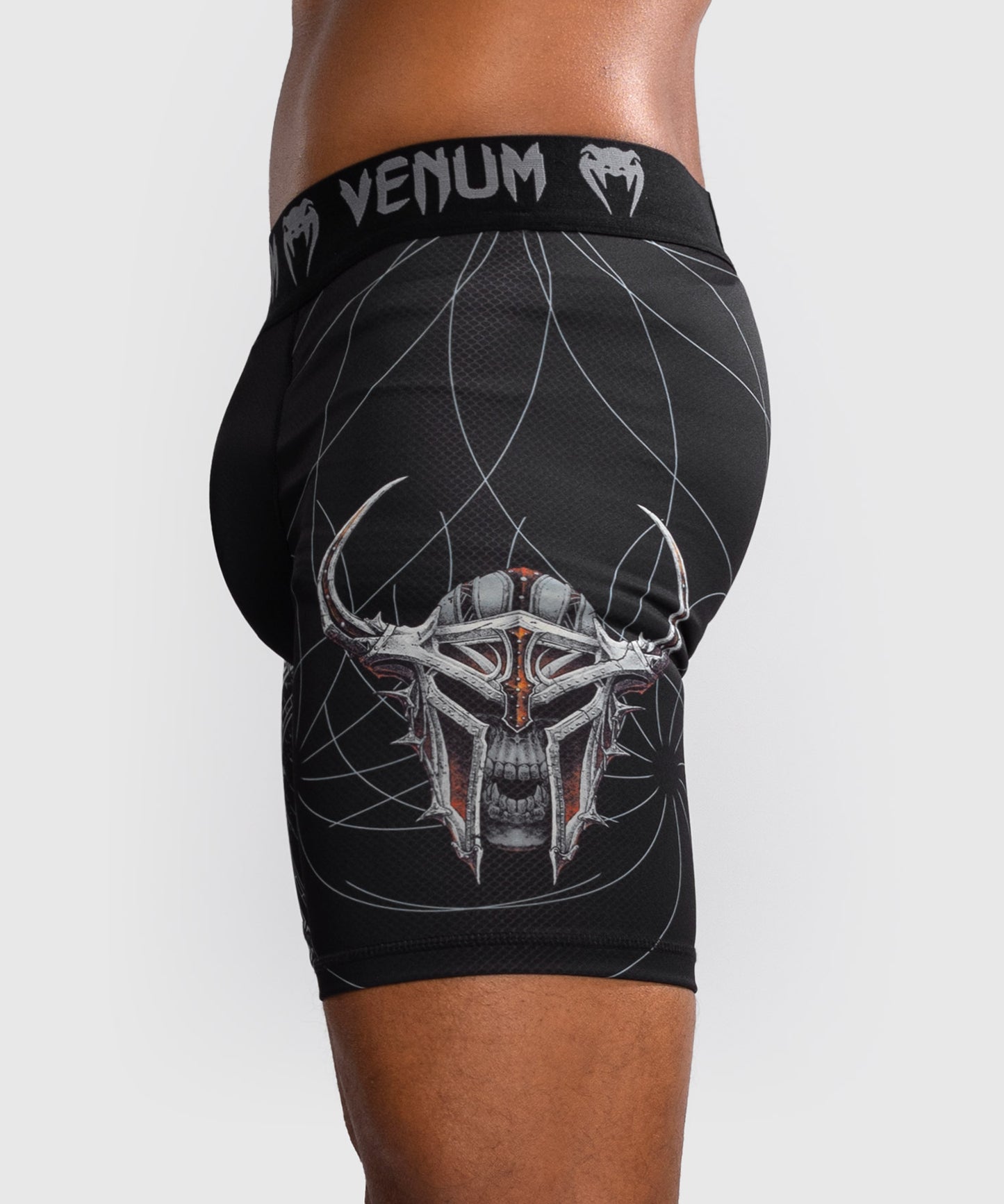 Vale Tudo Men's Shorts Venum Gladiator 5.0 - Black/Silver