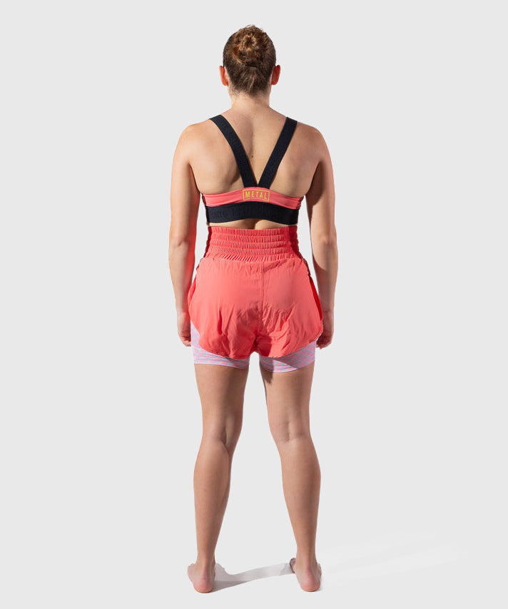 Metal Boxe Post Cutting Treats 2-in-1-Damen-Fightshorts - Koralle