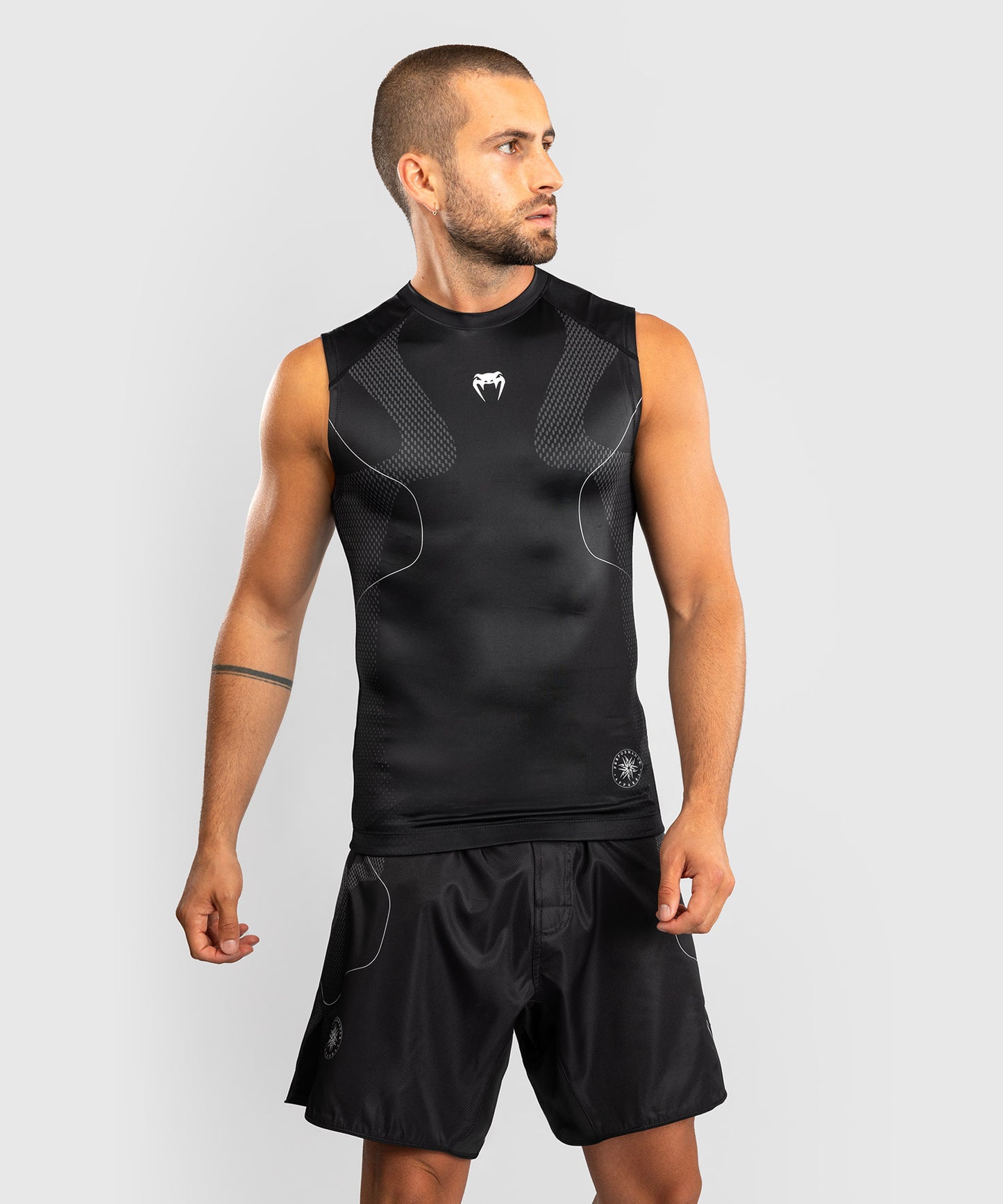 Rashguard Sans Manches Venum Nexus – Noir/Argent