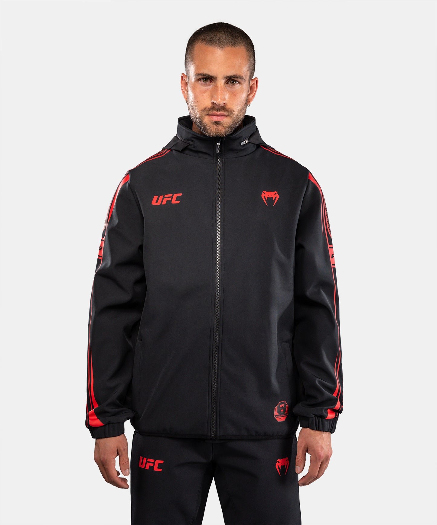 Venum UFC Unity by Venum Authentic Fight Week Herren-Kapuzenjacke mit Reißverschluss - Schwarz