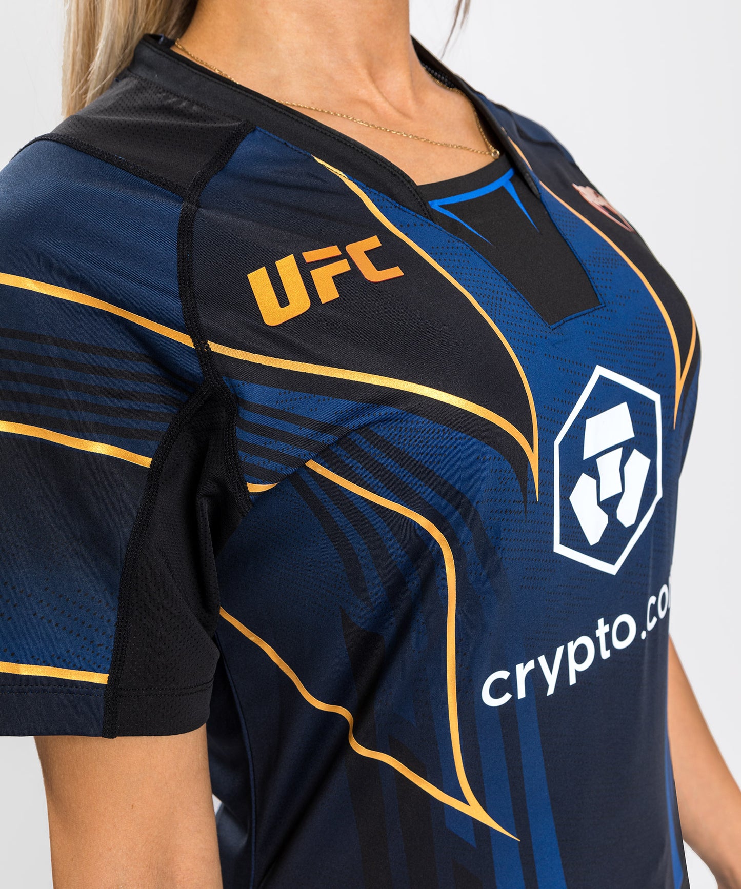 T-shirt Technique Femme UFC Venum Authentic Fight Night 2.0 - Midnight Edition - Champion