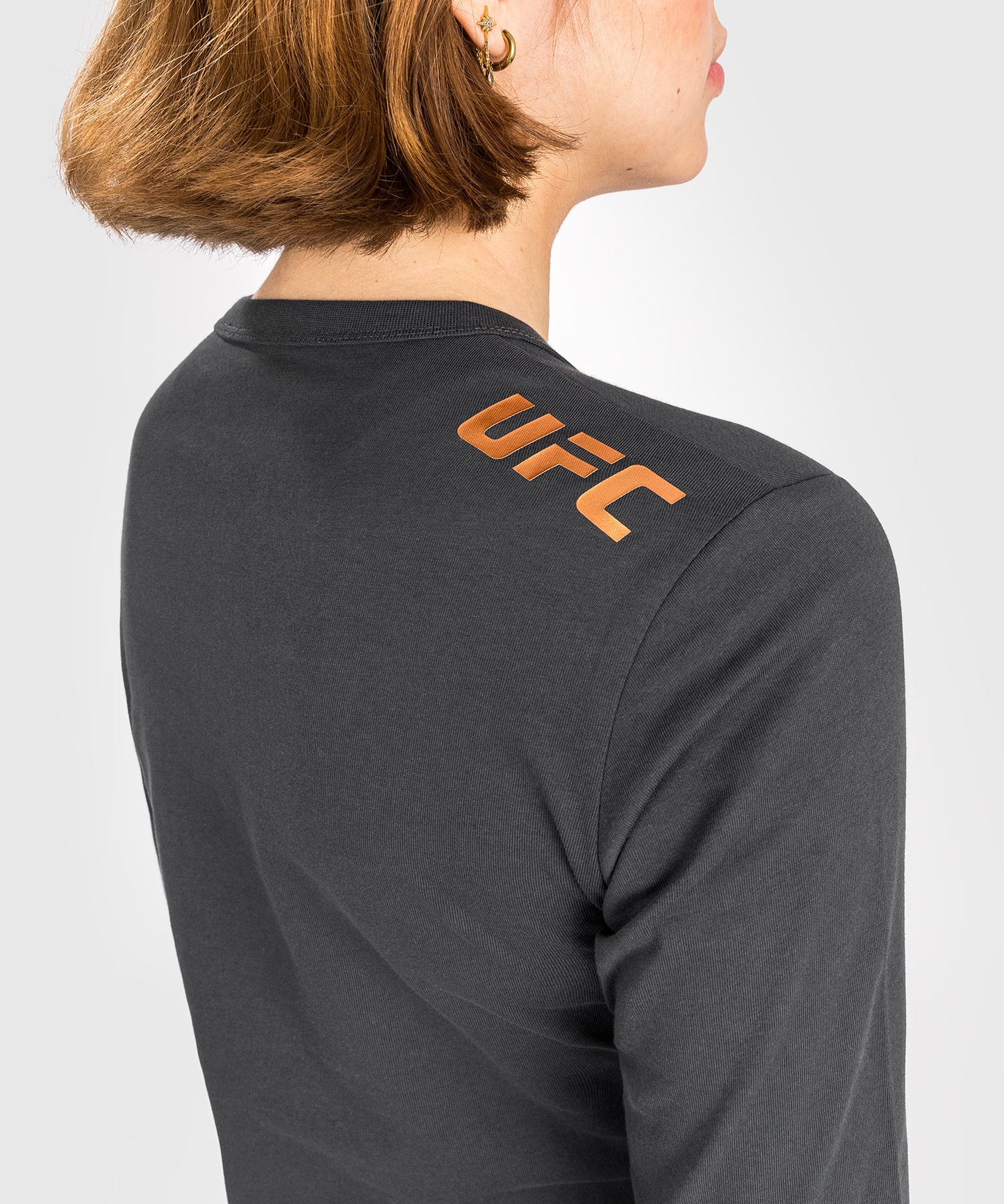 T-Shirt en Coton À Manches Longues pour Femmes UFC Adrenaline by Venum Fight Week - Gris Anthracite