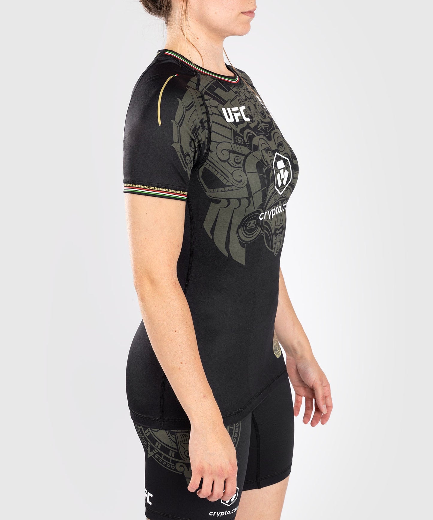 Noche UFC by Venum Authentic Fight Night Women's Short Sleeve Rashguard - Black