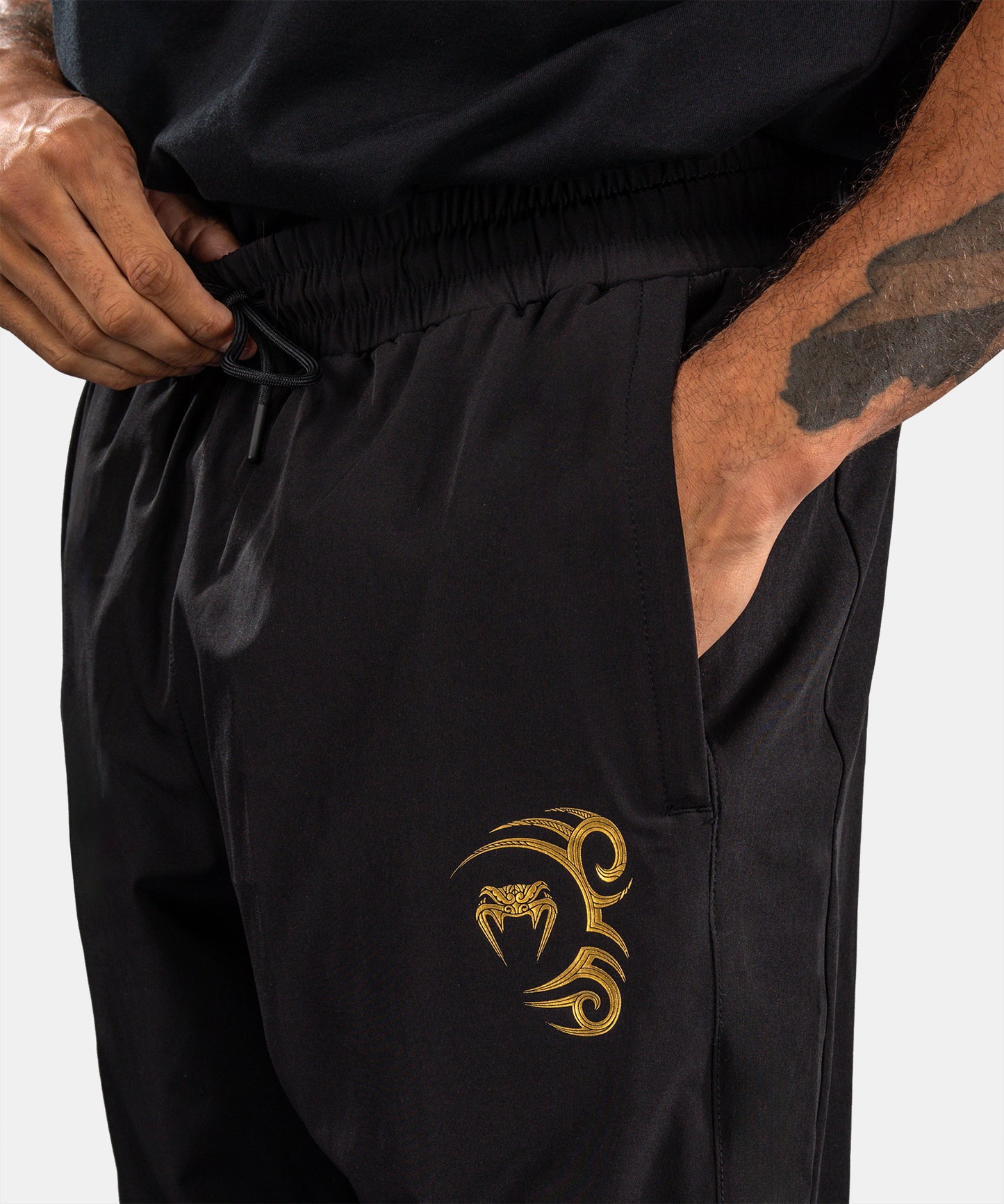 Venum x Mike Tyson Tiger Pantalón Jogger - Negro/Oro
