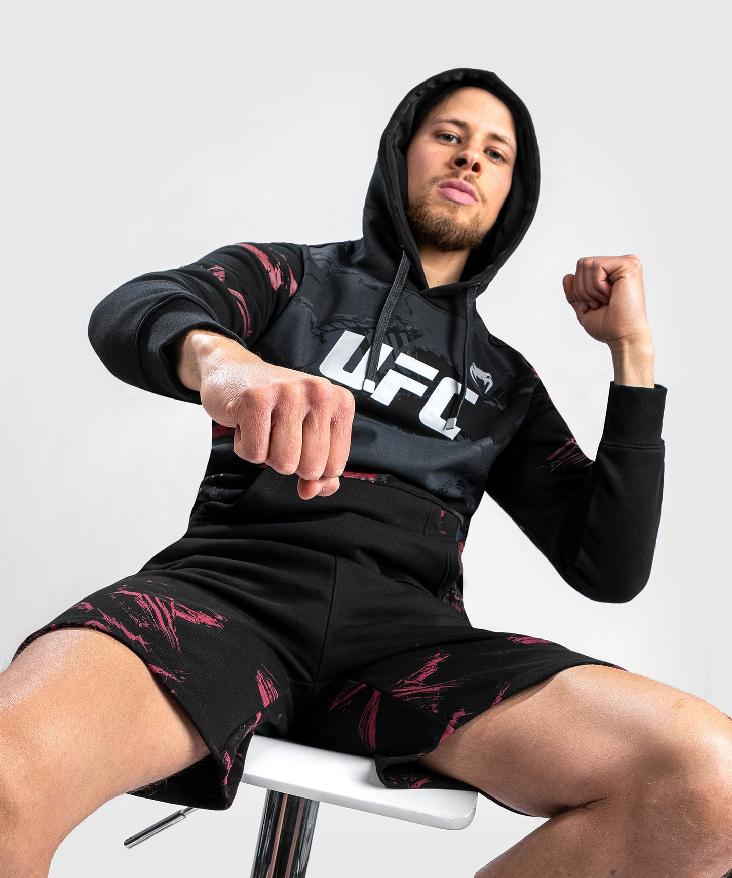Sweatshirt UFC Venum Authentic Fight Week 2.0 - Noir/Rouge