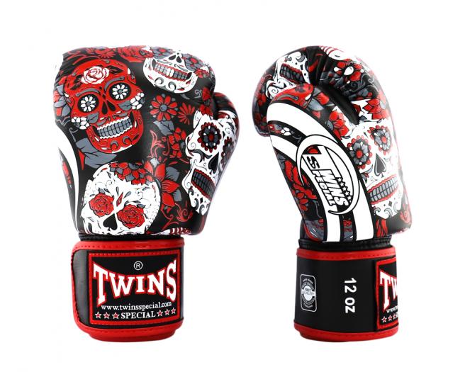 Twins Special Fantasy 4 Skull Guantoni da Boxe - Rosso