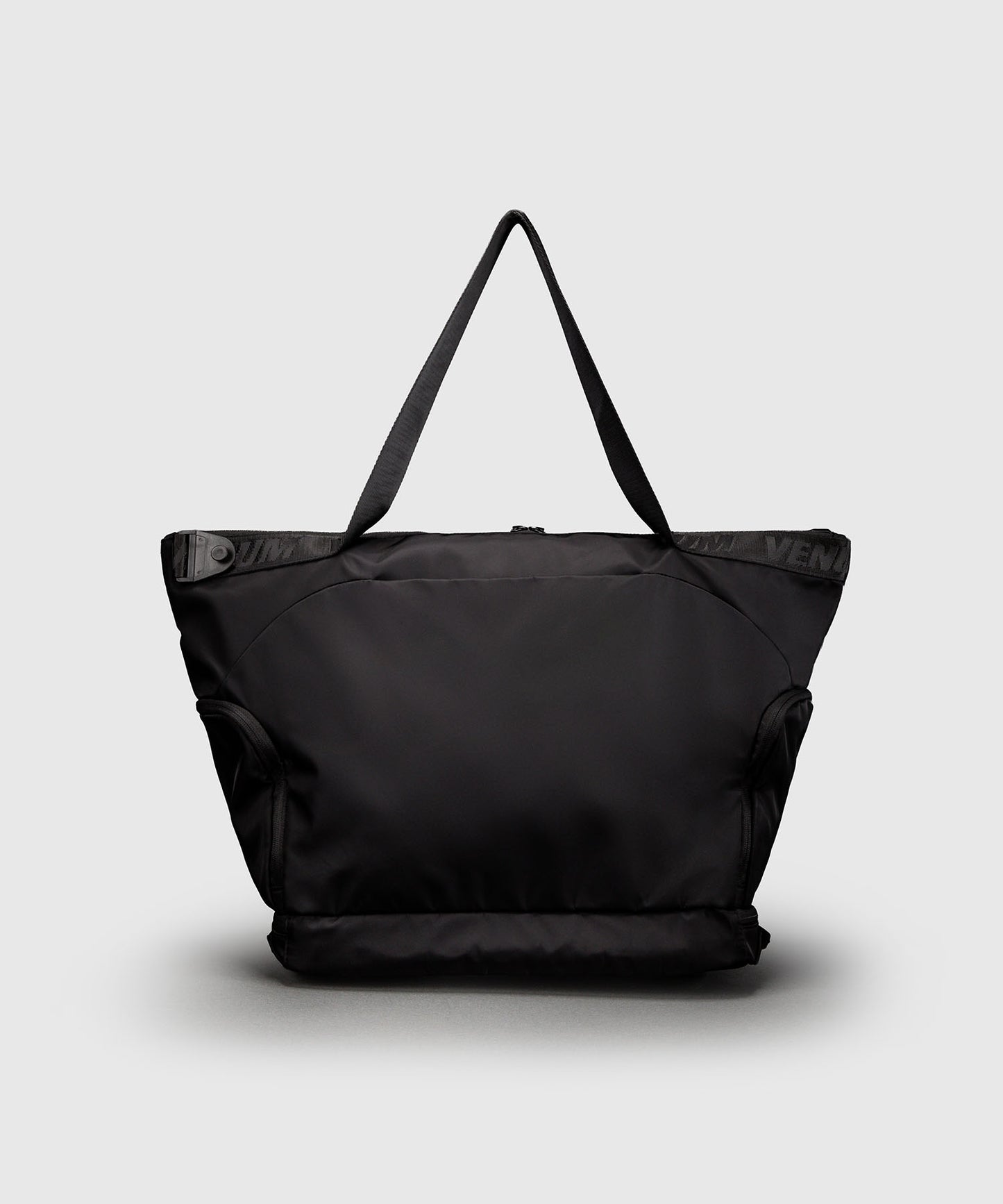 Venum Essential Sports Bags - Black