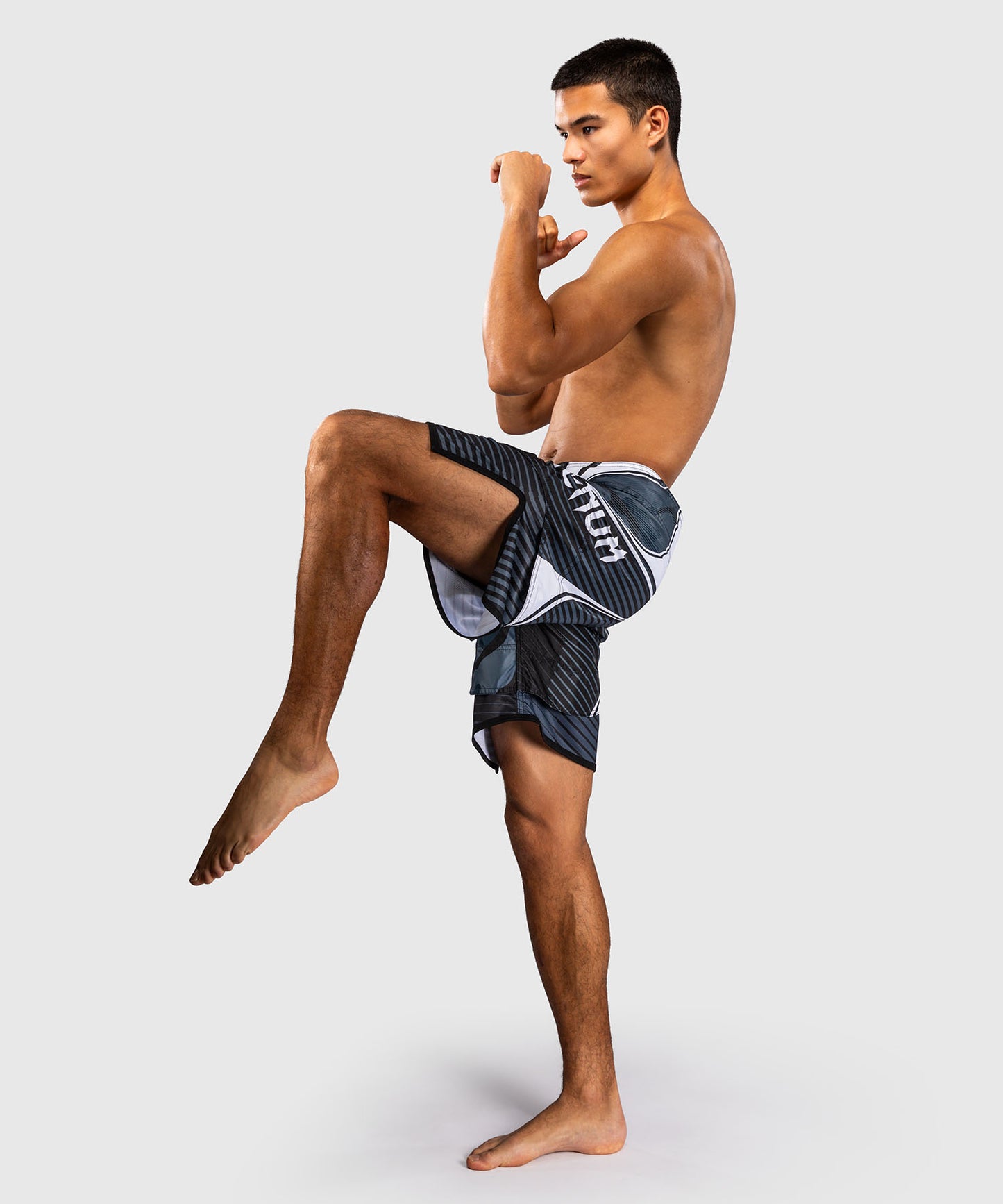 Venum Camo Hero Fightshorts - Dunkelmarineblau/Blau