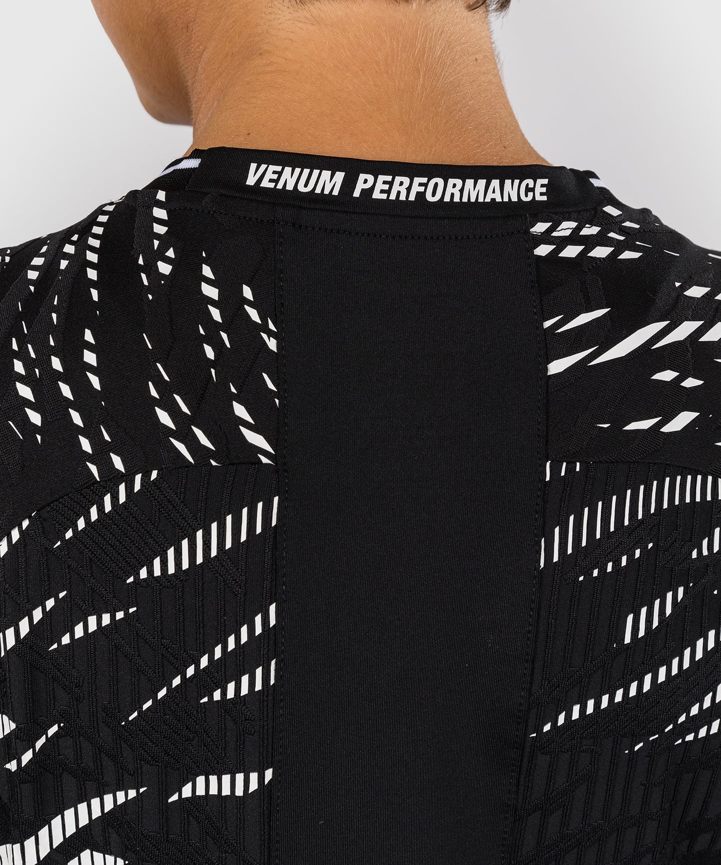 T-shirt Dry-Tech pour Femmes UFC Fusion by Venum Authentic Fight Night - Noir