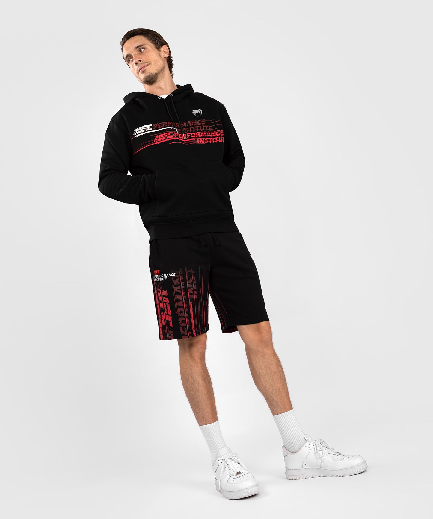Sweatshirt à Capuche pour Hommes UFC Venum Performance Institute 2.0 - Noir/Rouge