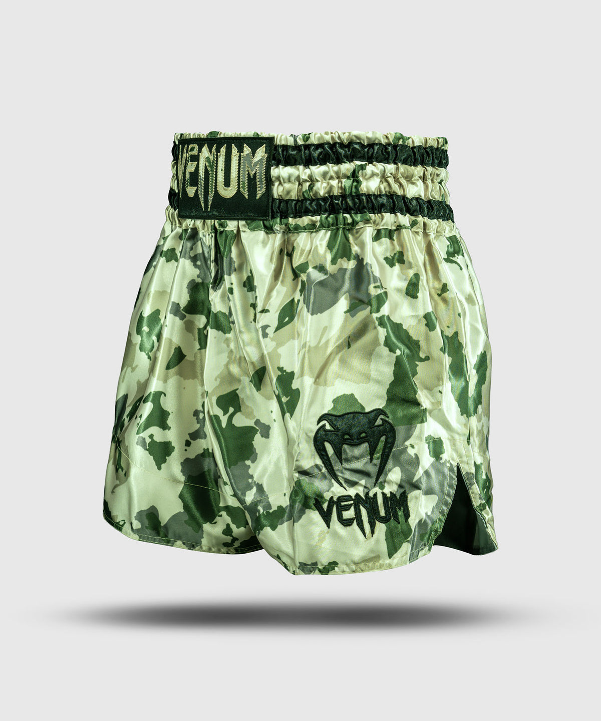 Venum Classic Muay-Thai-Shorts - Wüsten-Camouflage