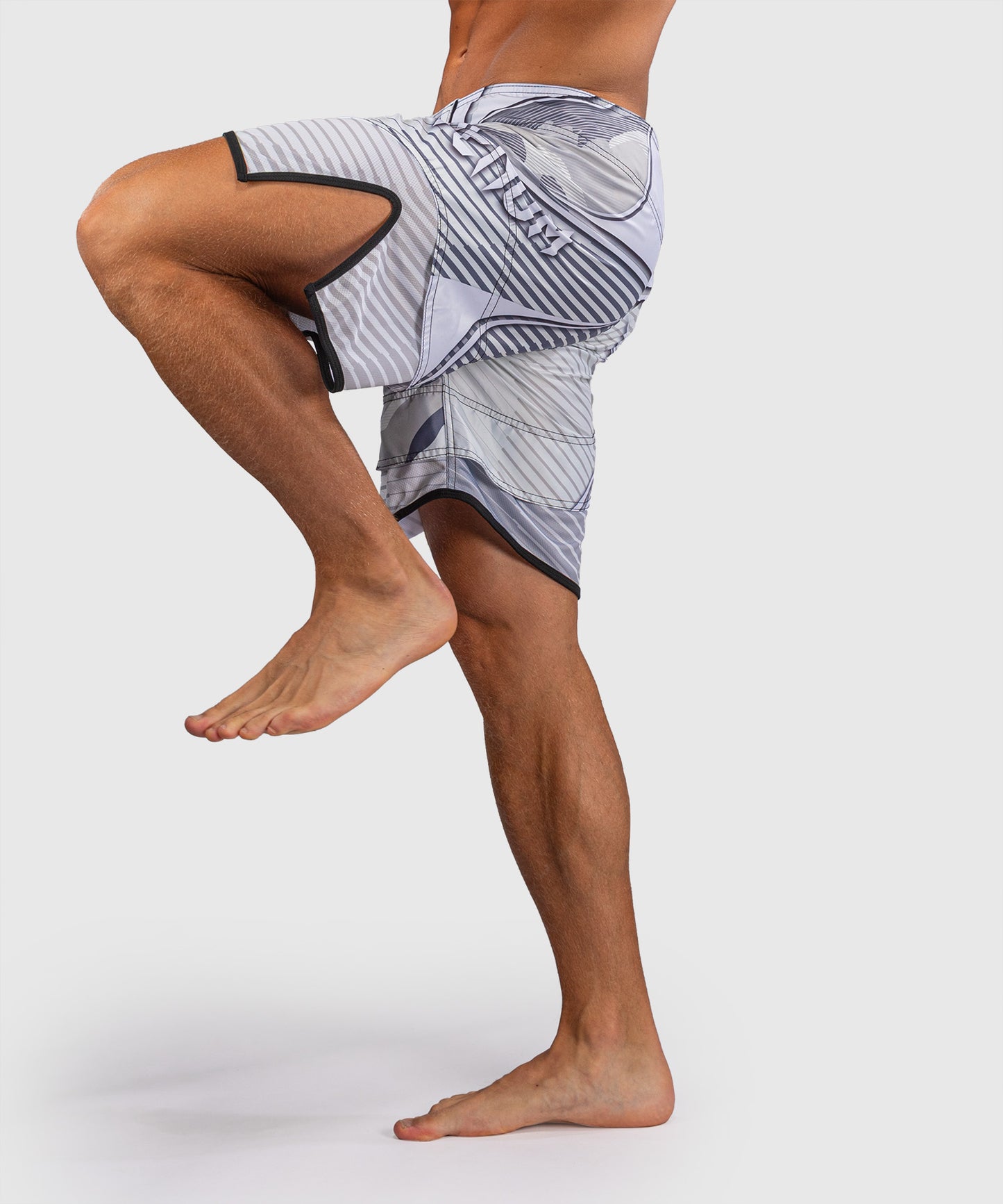 Venum Camo Hero Short de Combate - Blanco/Gris Claro