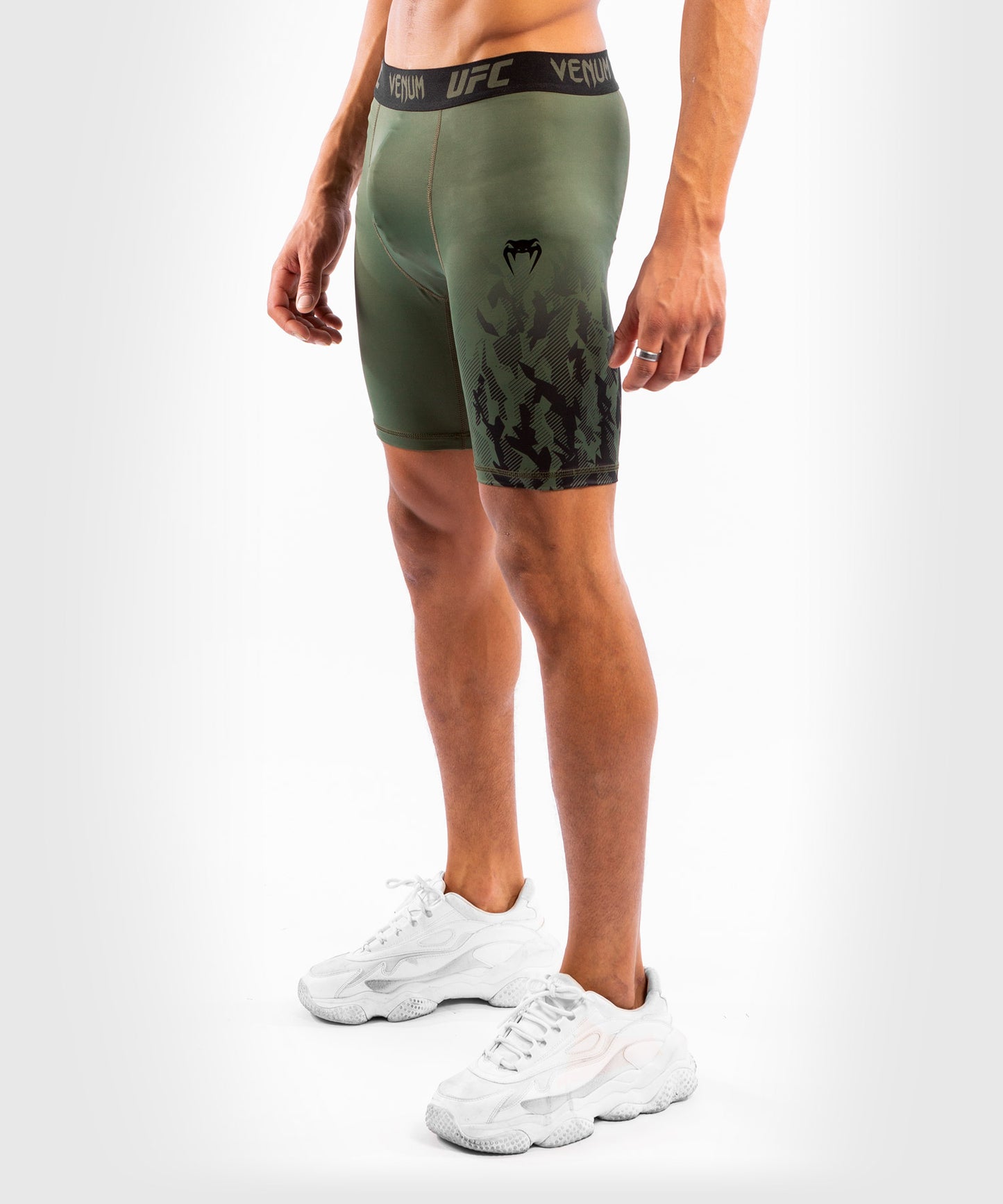 Short de compression pour Hommes UFC Venum Authentic Fight Week - Kaki